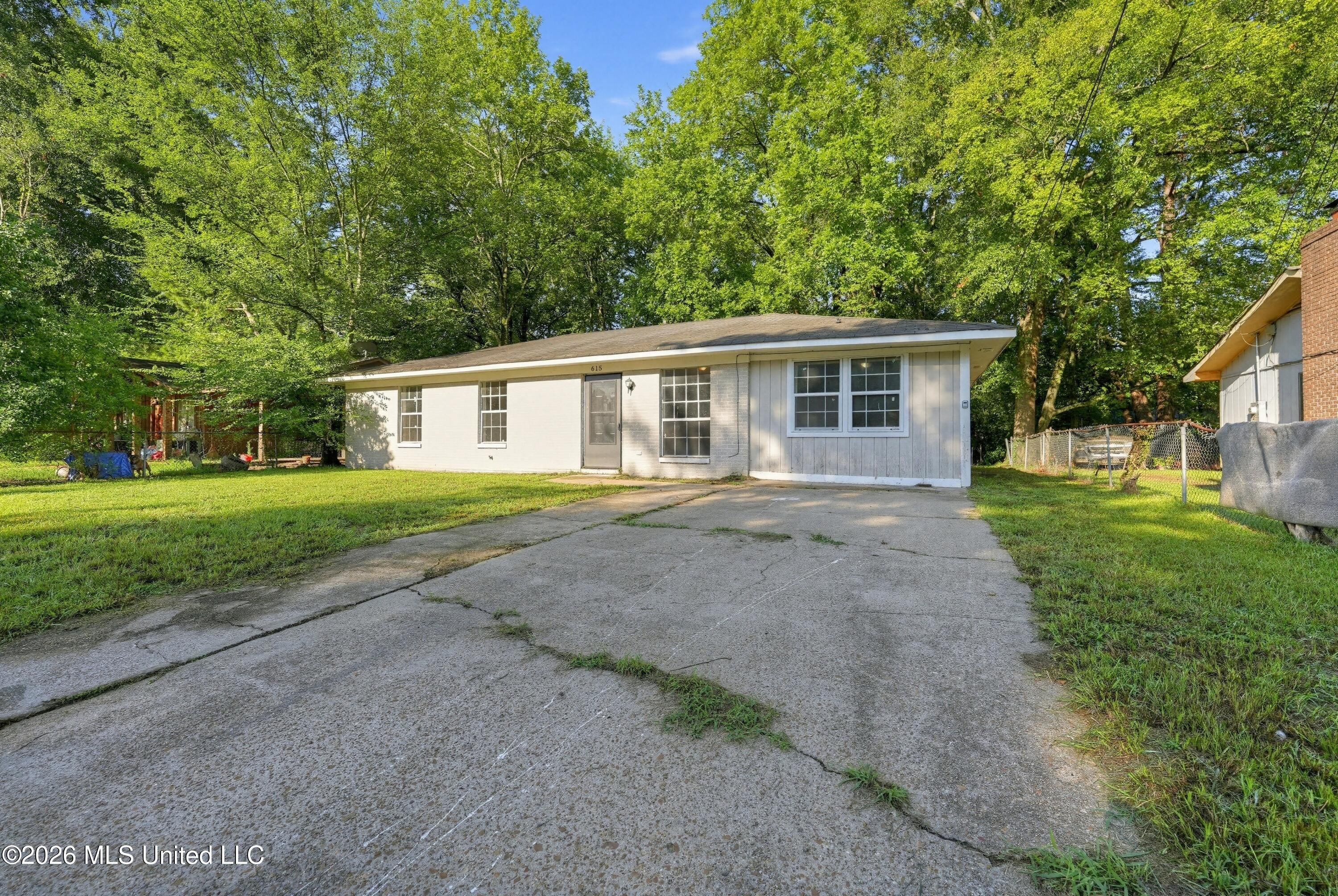 615 Rich Drive — photo