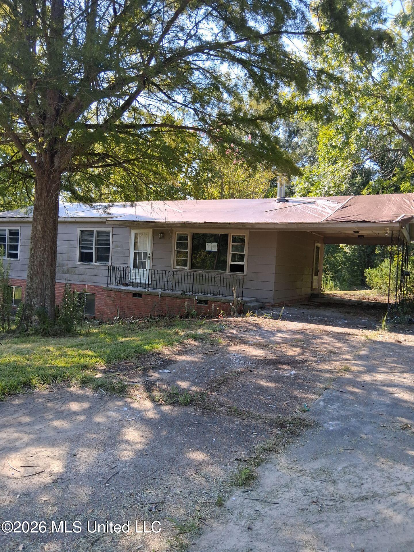 1610 Moonmist Drive — photo