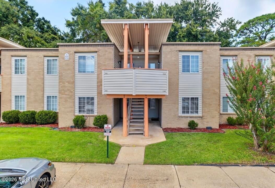 245 Mcdonnell — photo