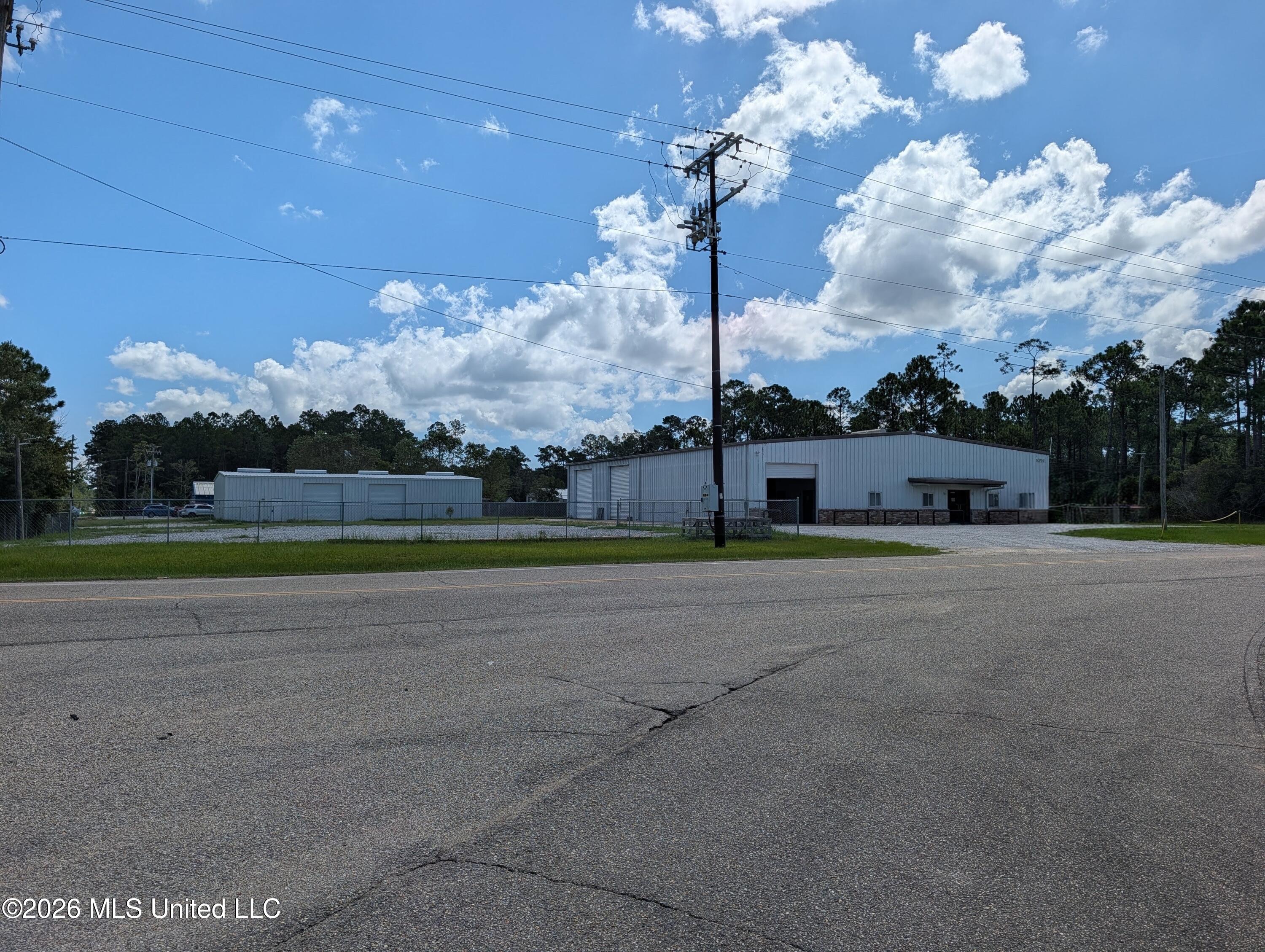 7185 Texas Flat Road — photo