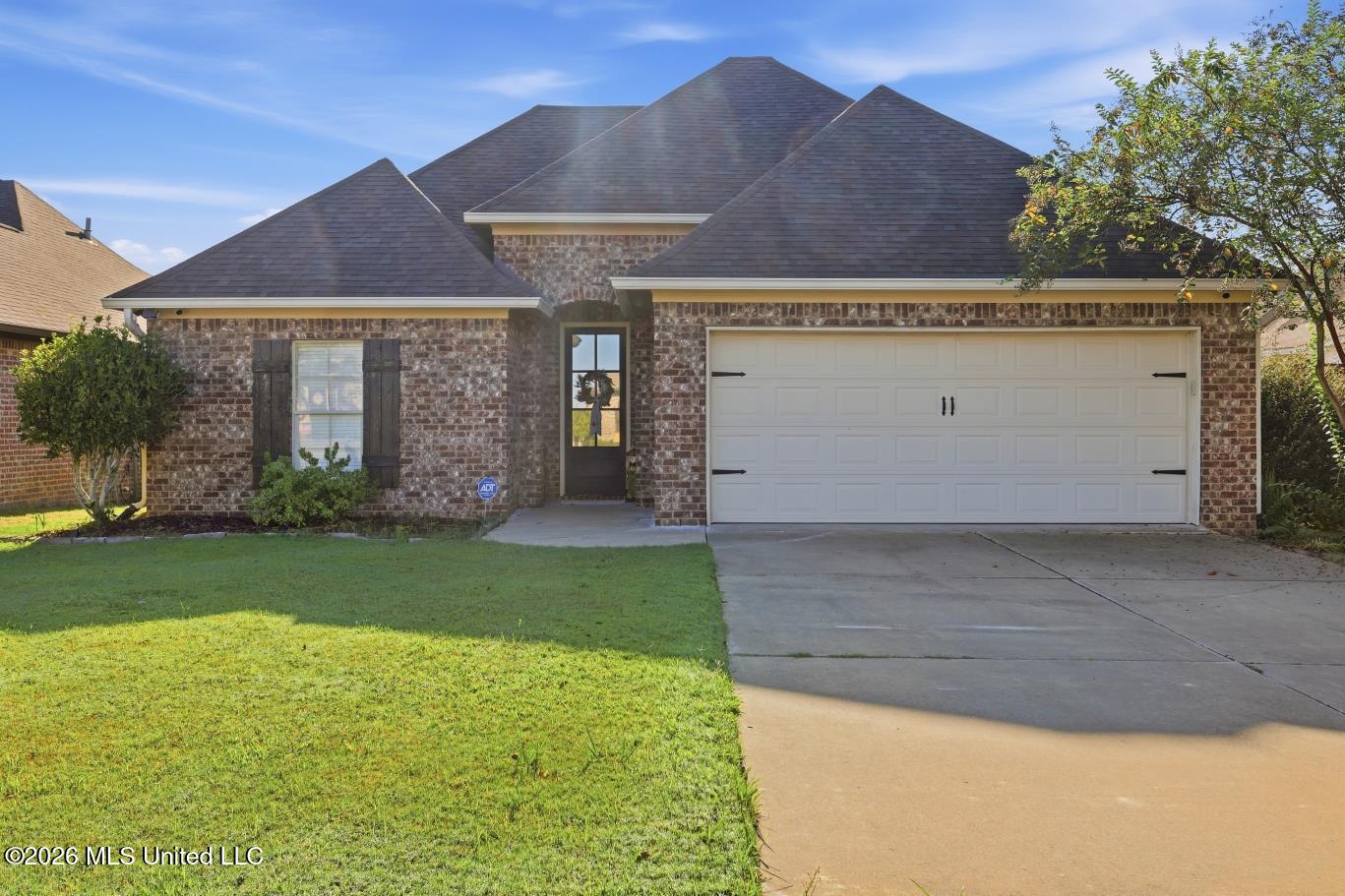 304 Ridge Pointe Drive — photo