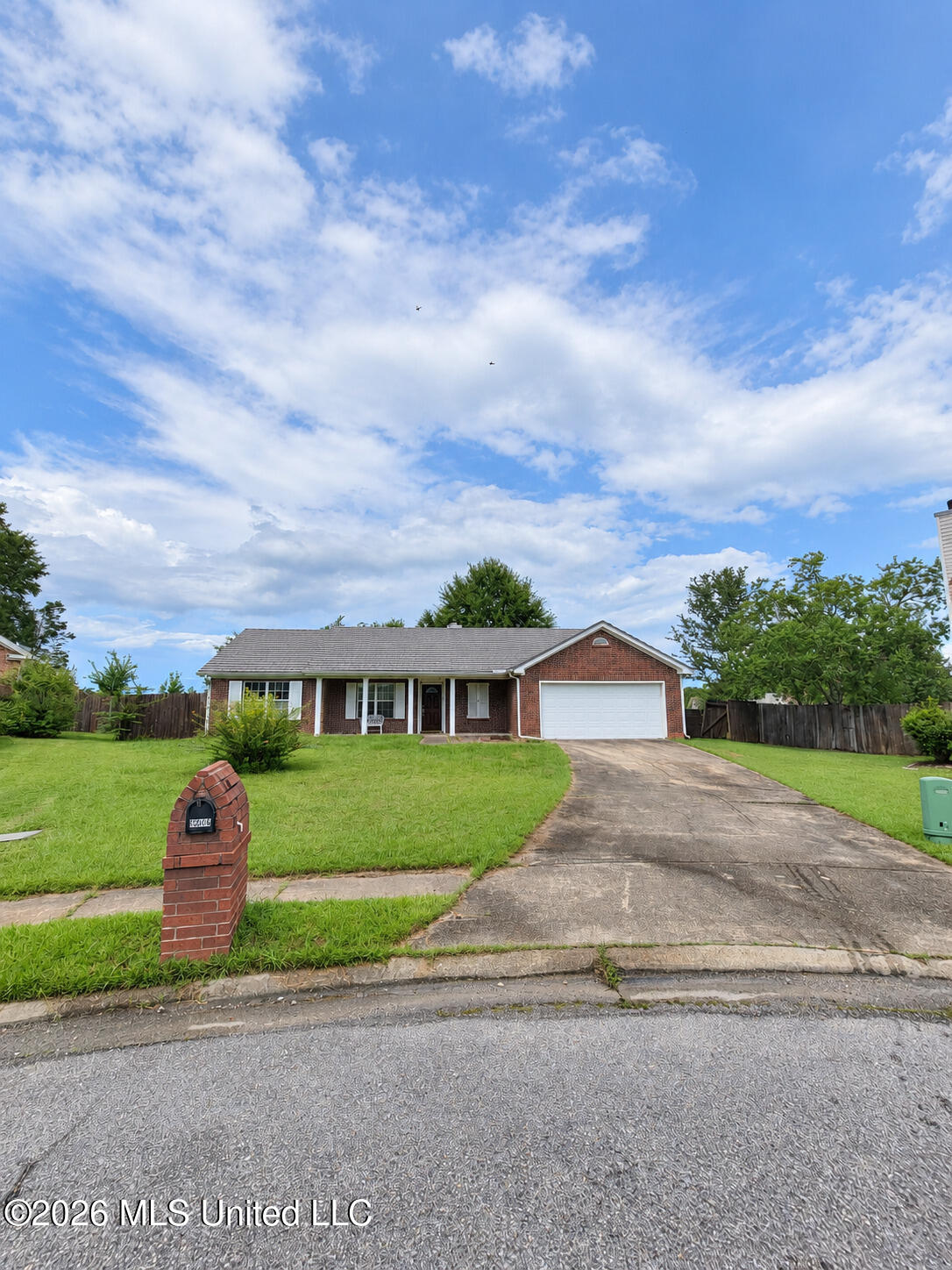 6006 Seminole Court — photo