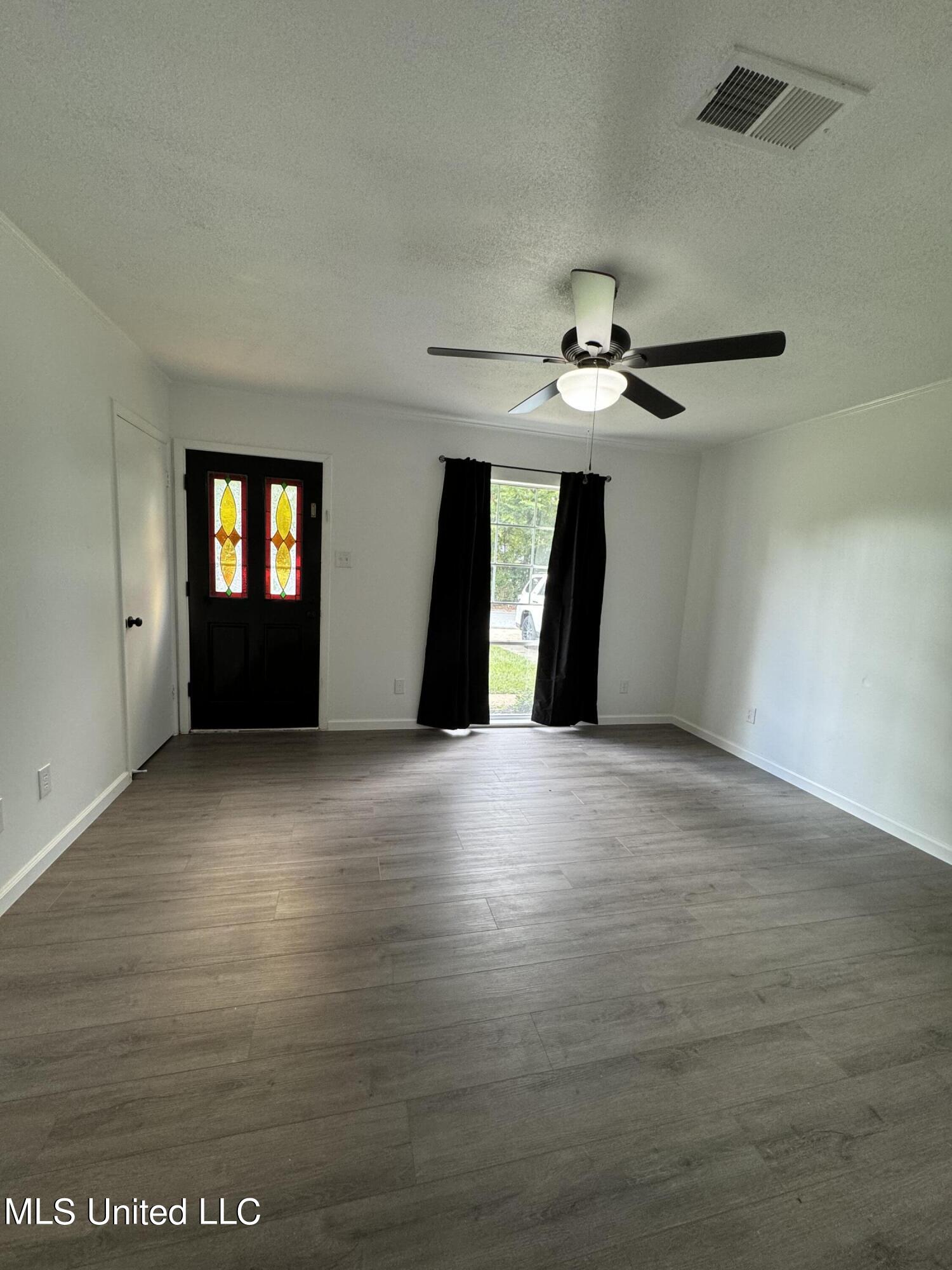 7005 Denver Drive — photo