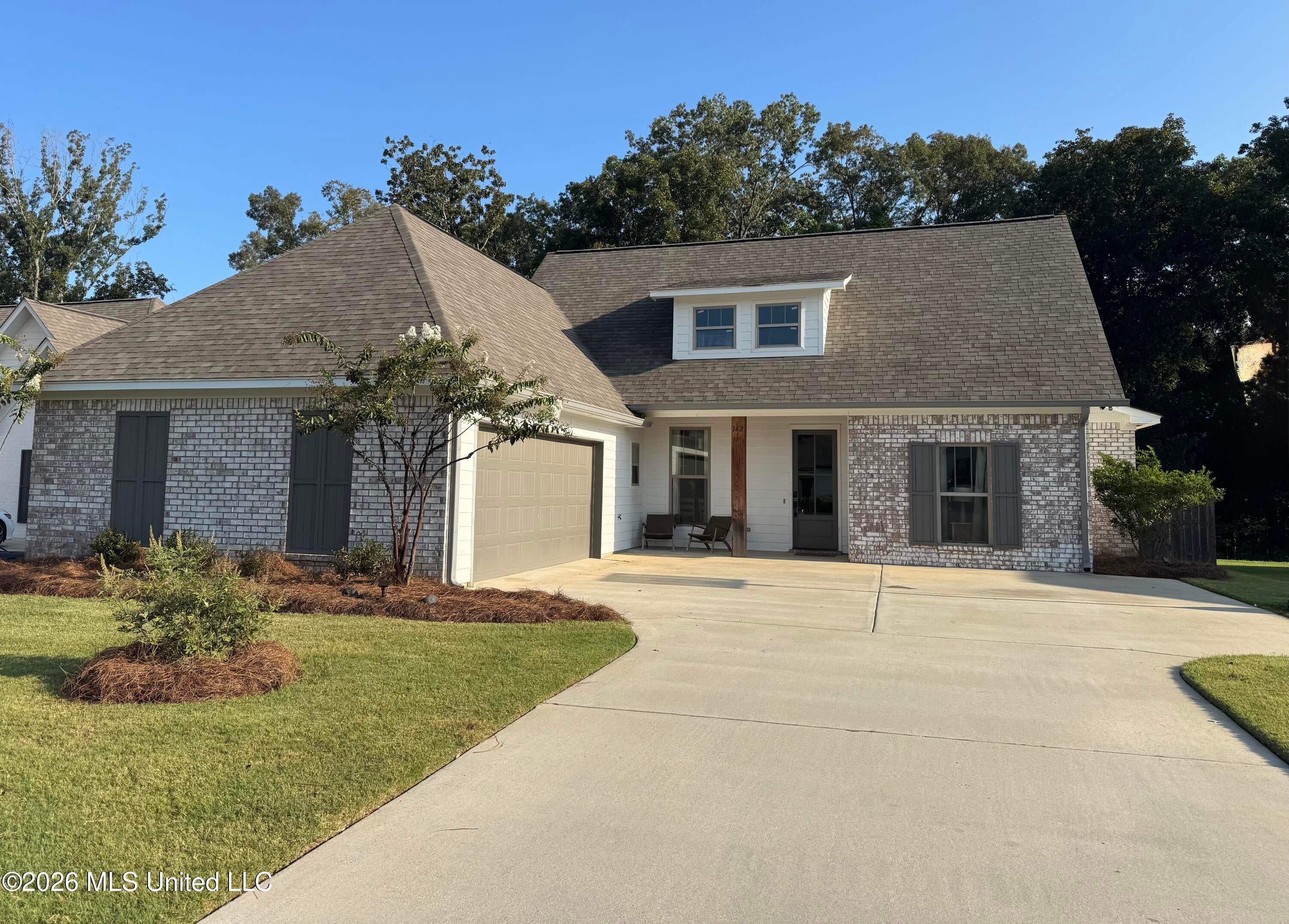 162 Shore View Drive — photo