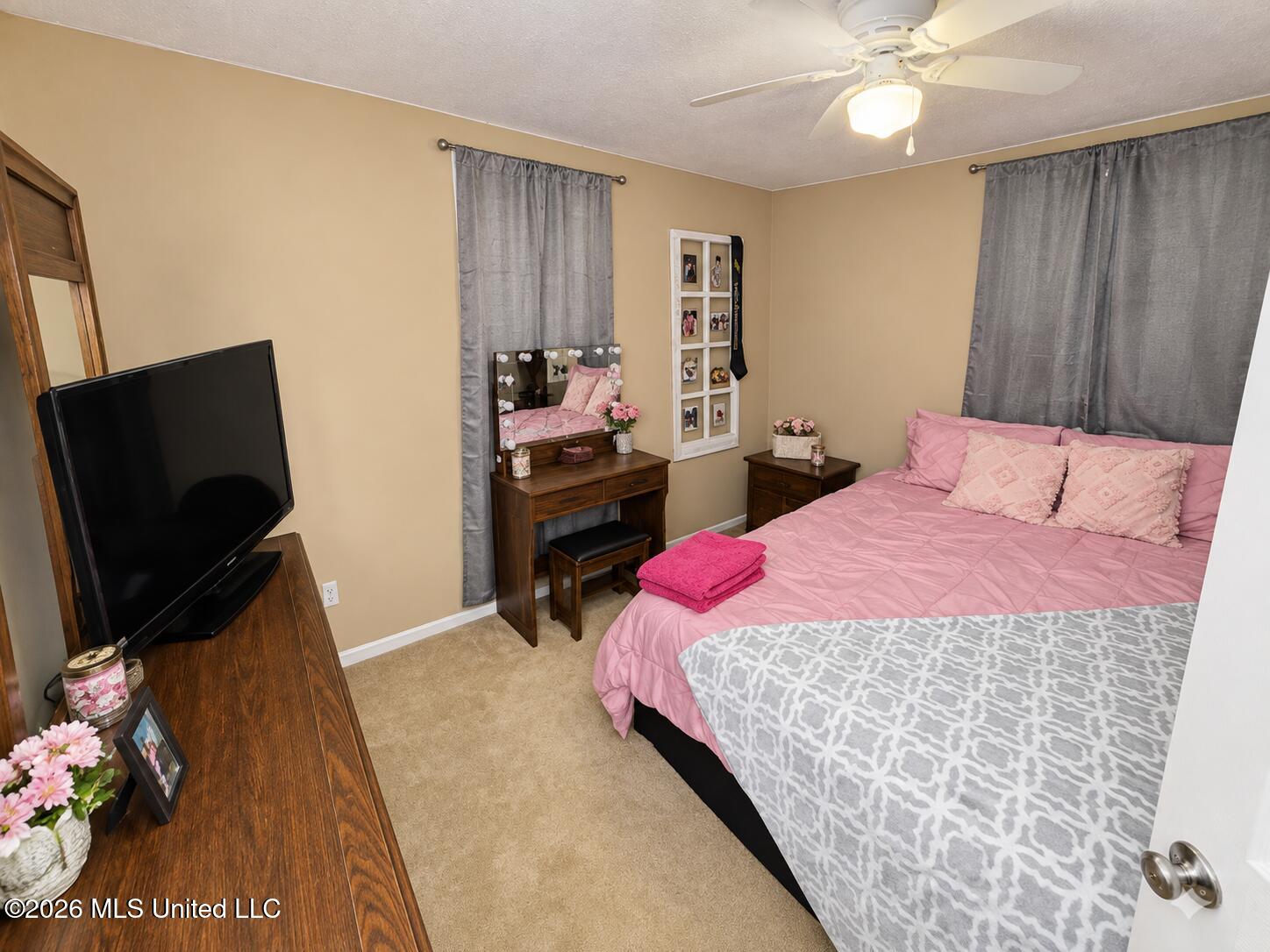 6717 Elder Ferry Road — photo