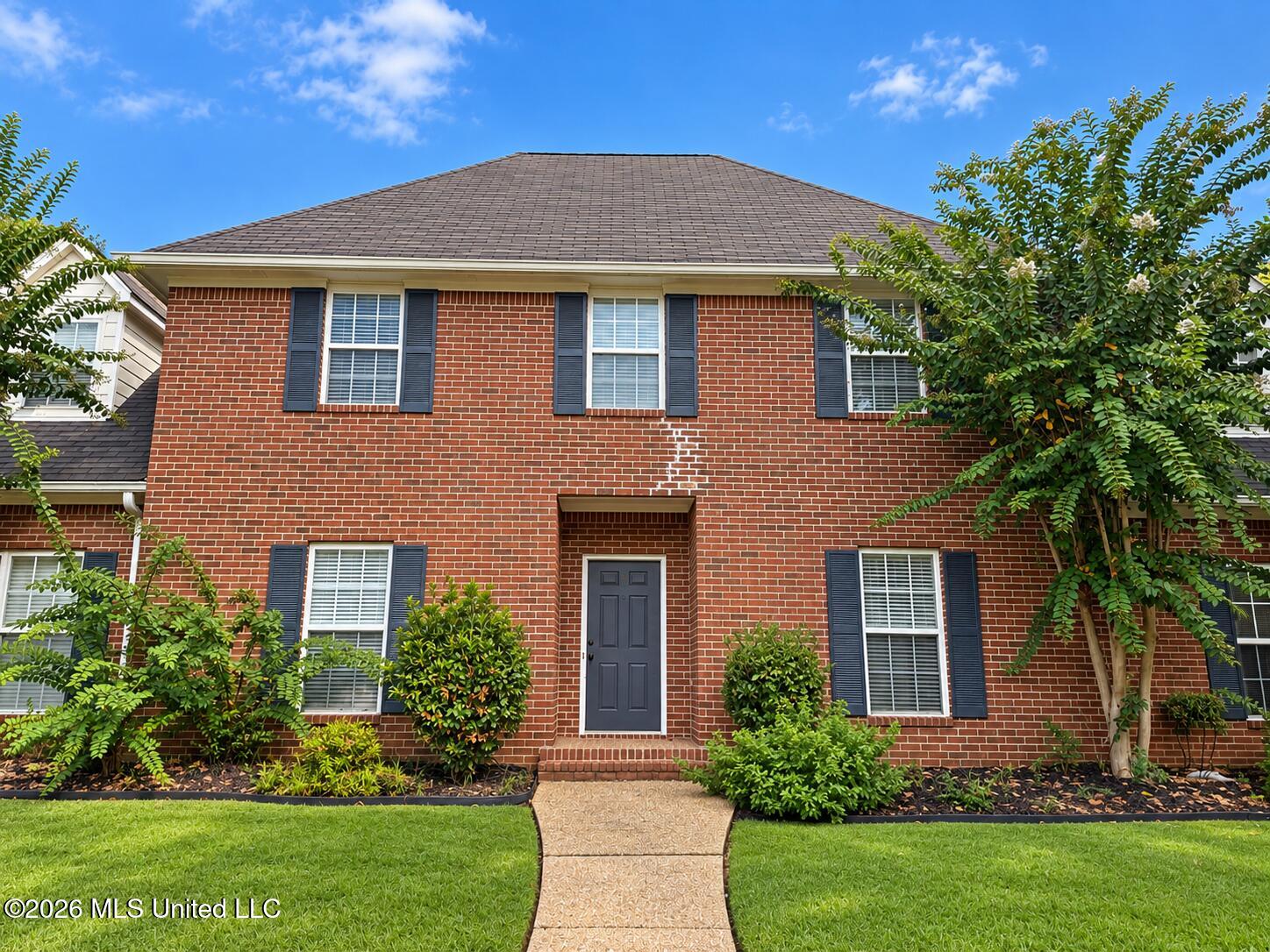 6 Foxcroft Court — photo