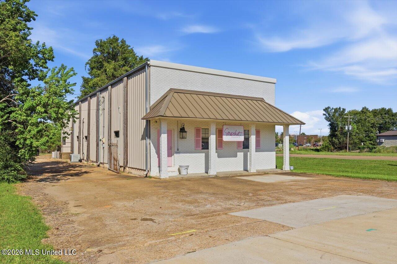 1013 N Flowood Drive — photo