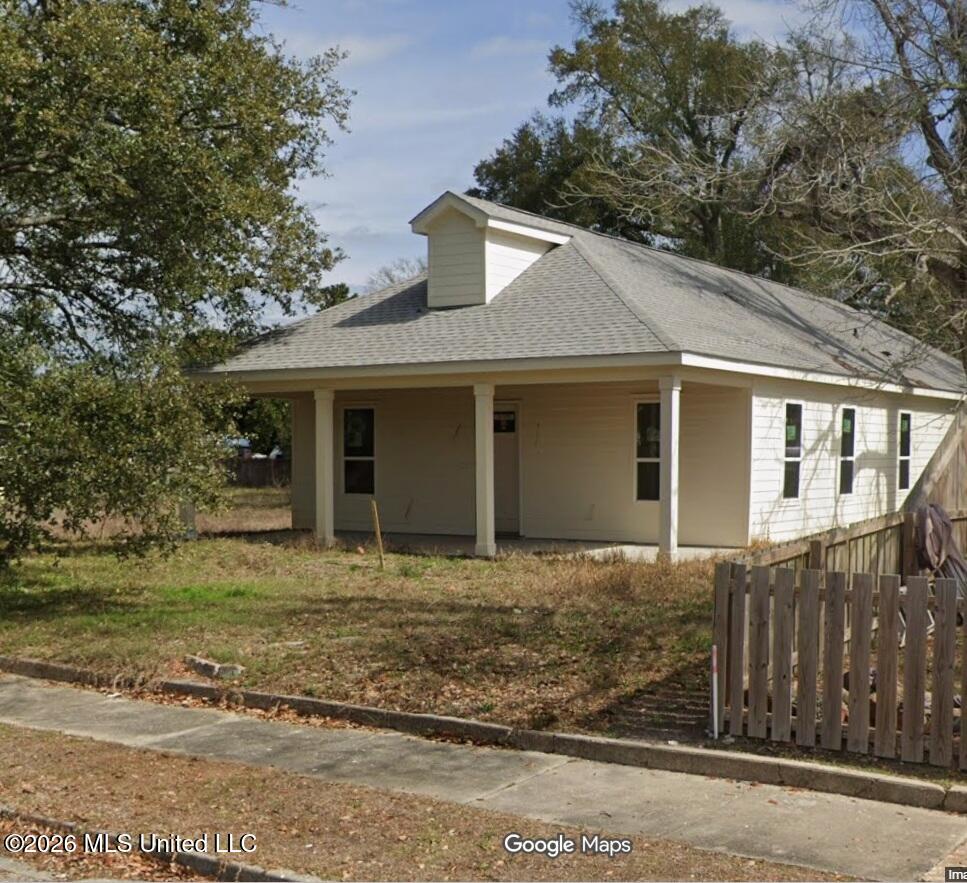 1008 40th Avenue — photo