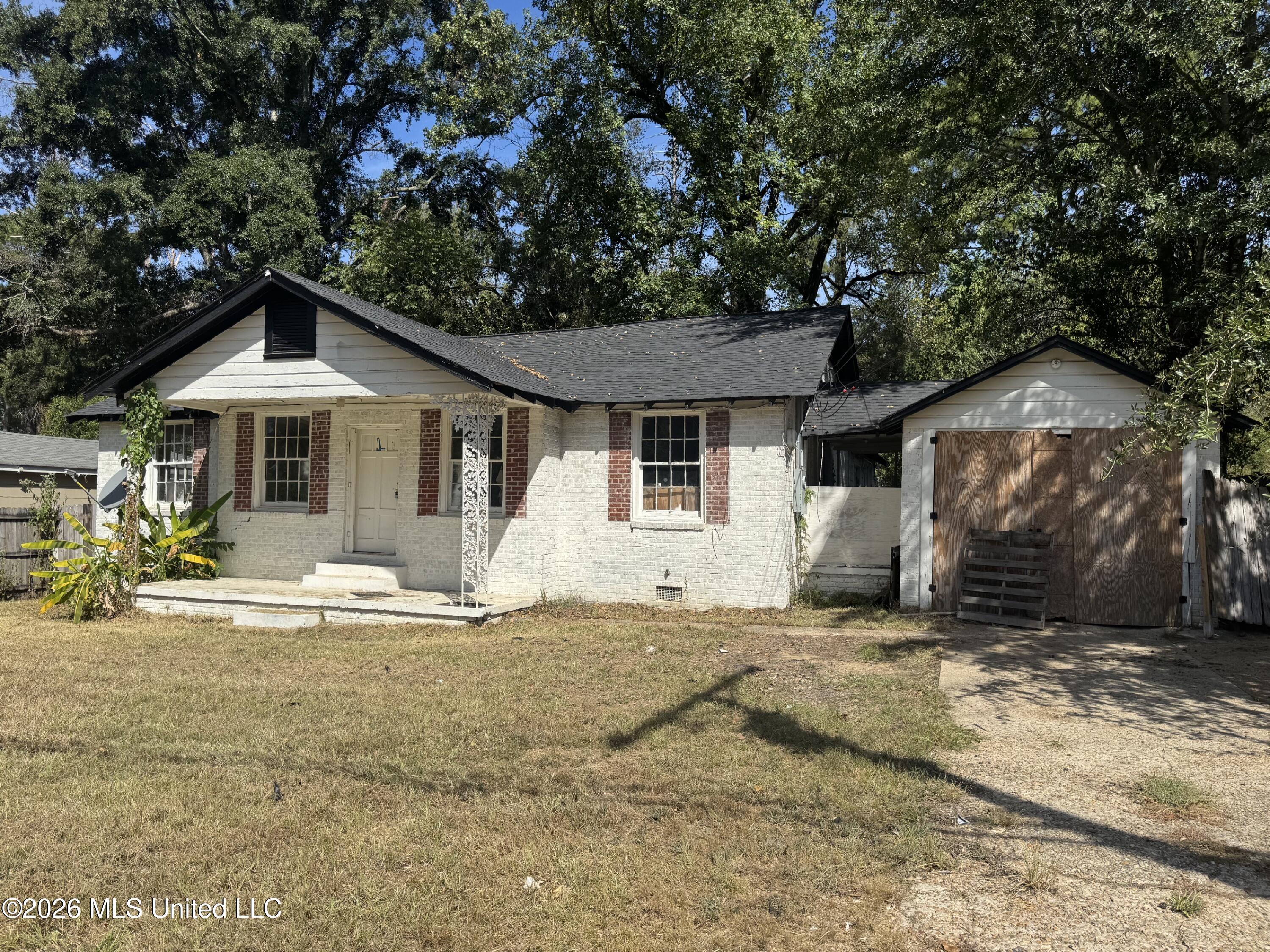 146 Treehaven Drive — photo