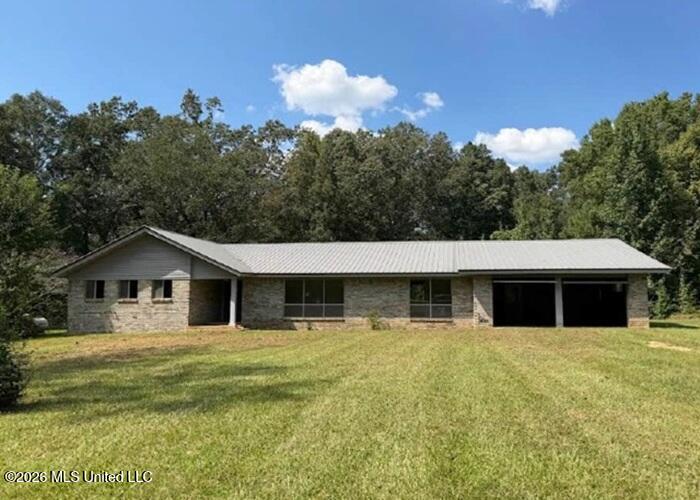 13431 Highway 21 N — photo