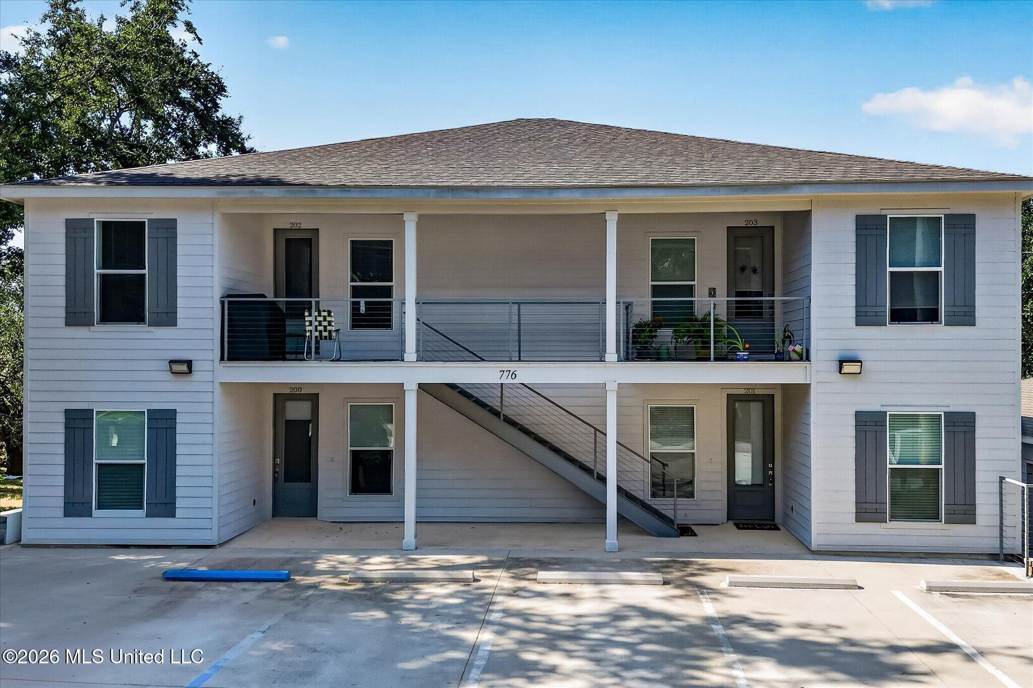 776 Moanalua Way #200 — photo