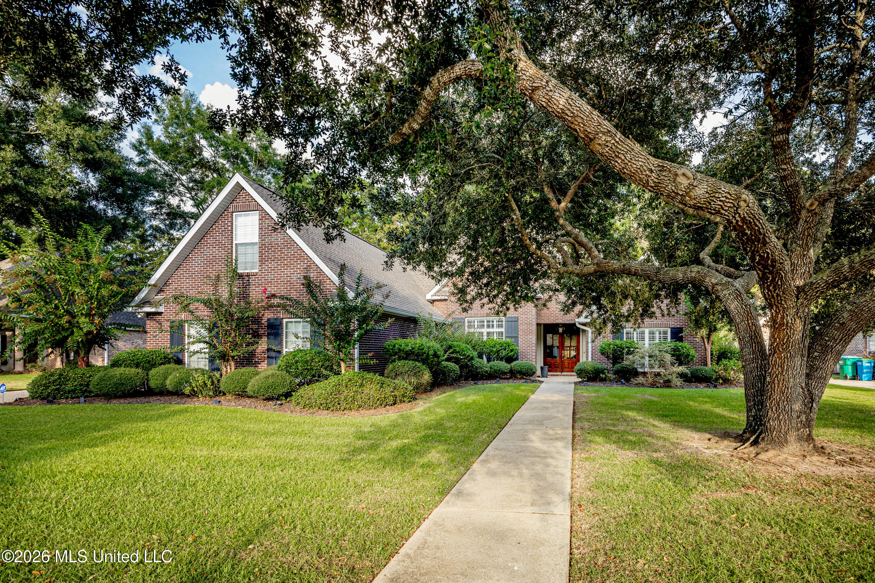 812 Canebrake Drive — photo