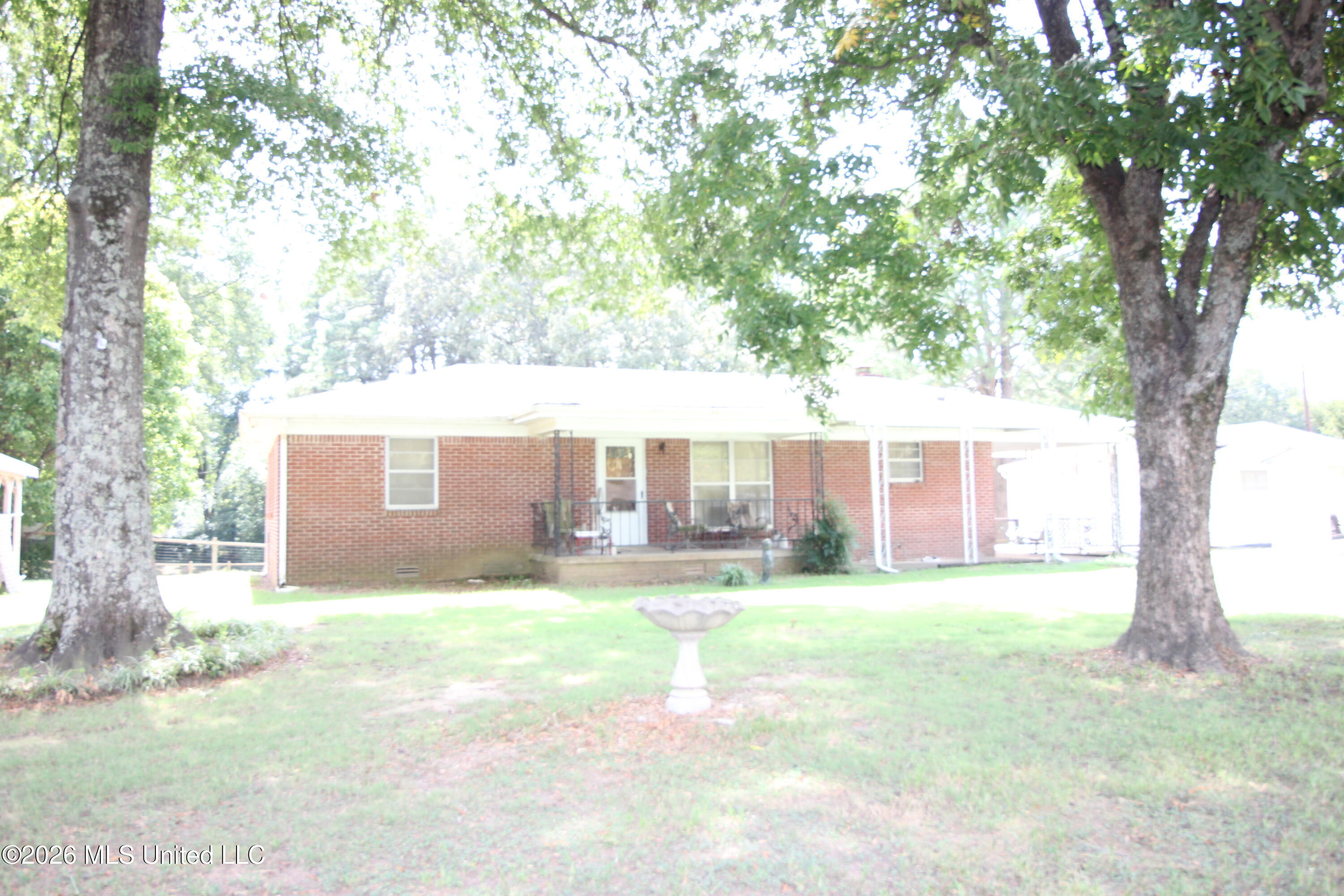 291 N Thunderbird Drive — photo
