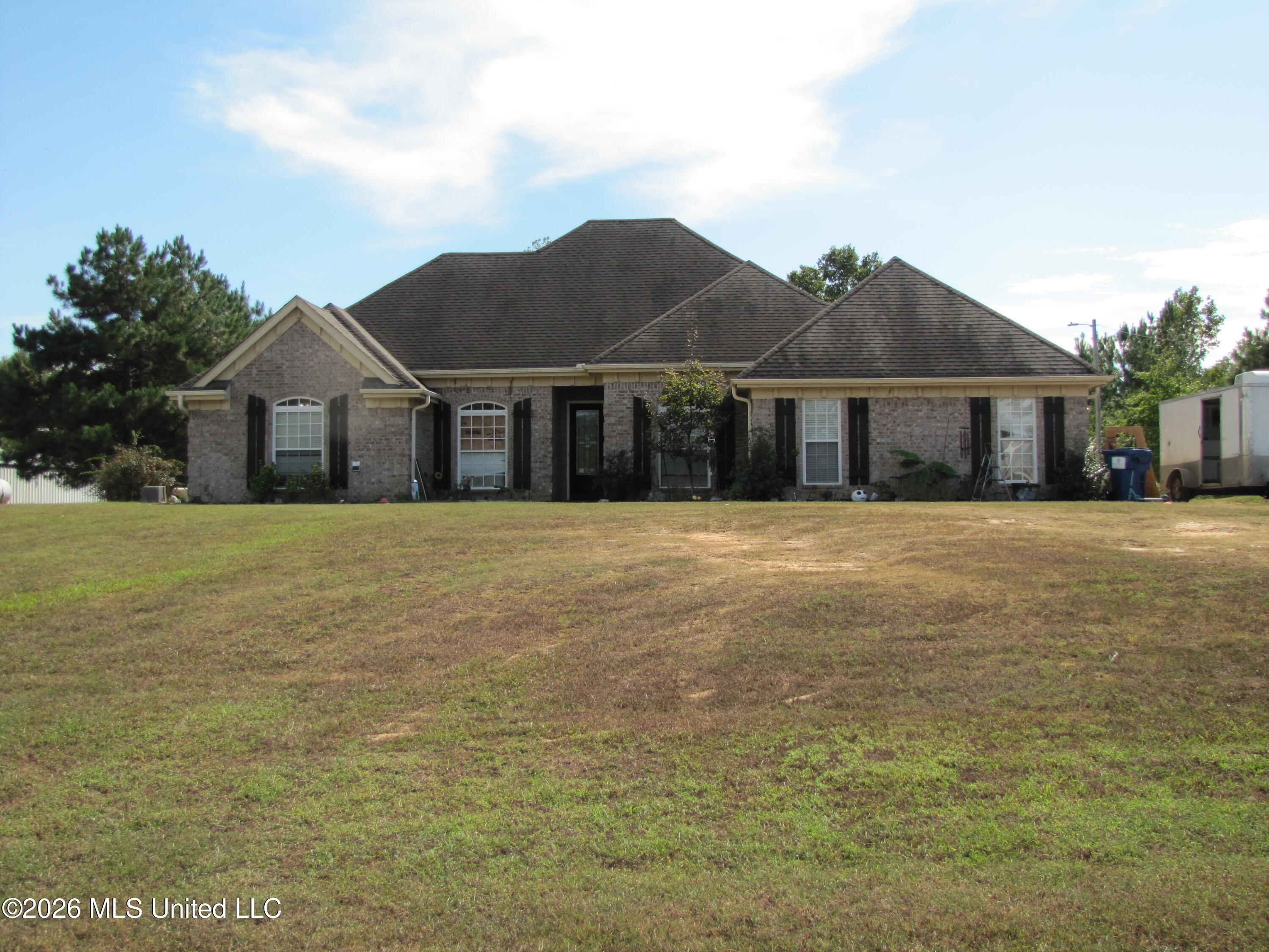 624 Moore Loop — photo