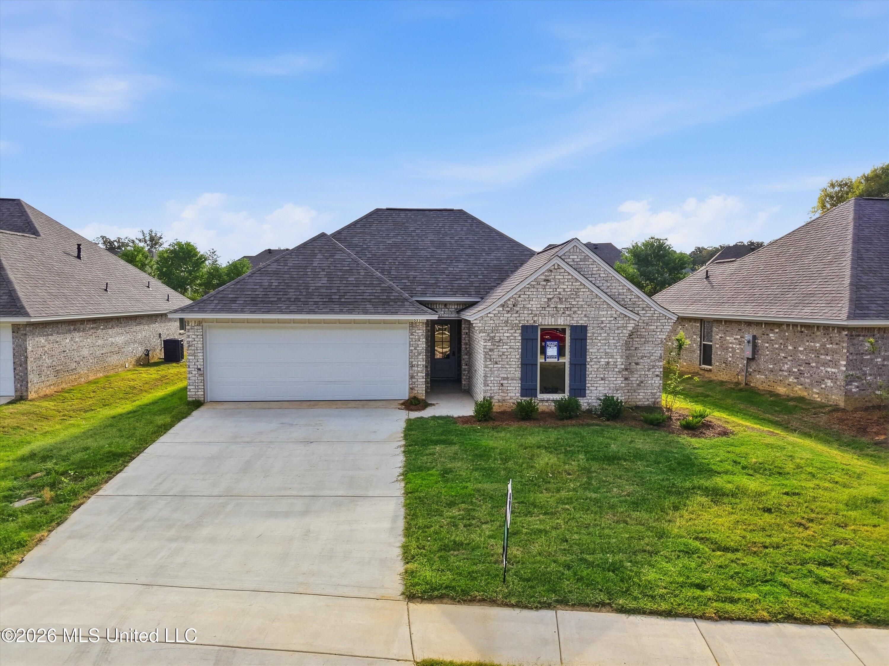 531 Stone Brook Place — photo