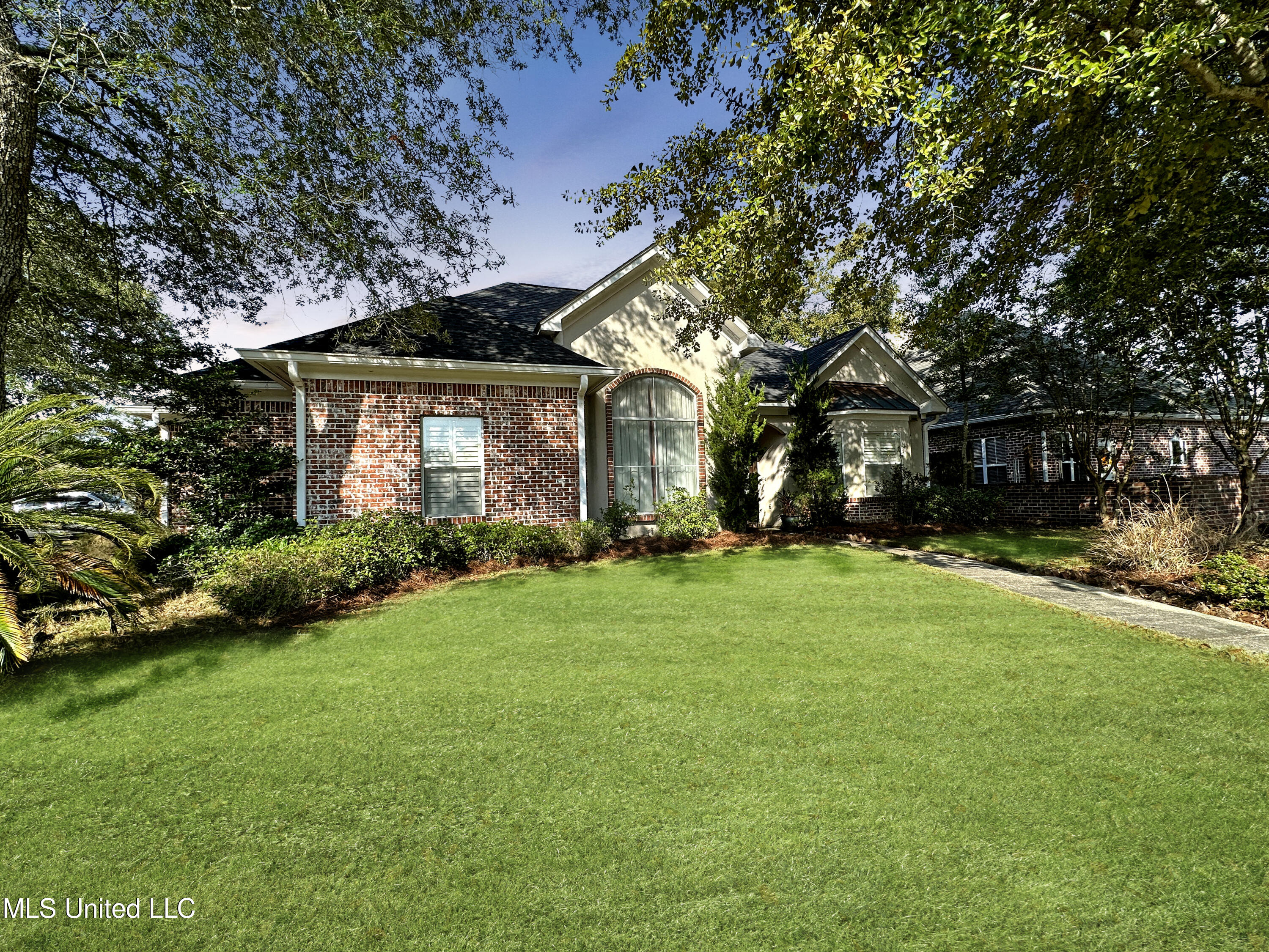 11504 Briarstone Place — photo