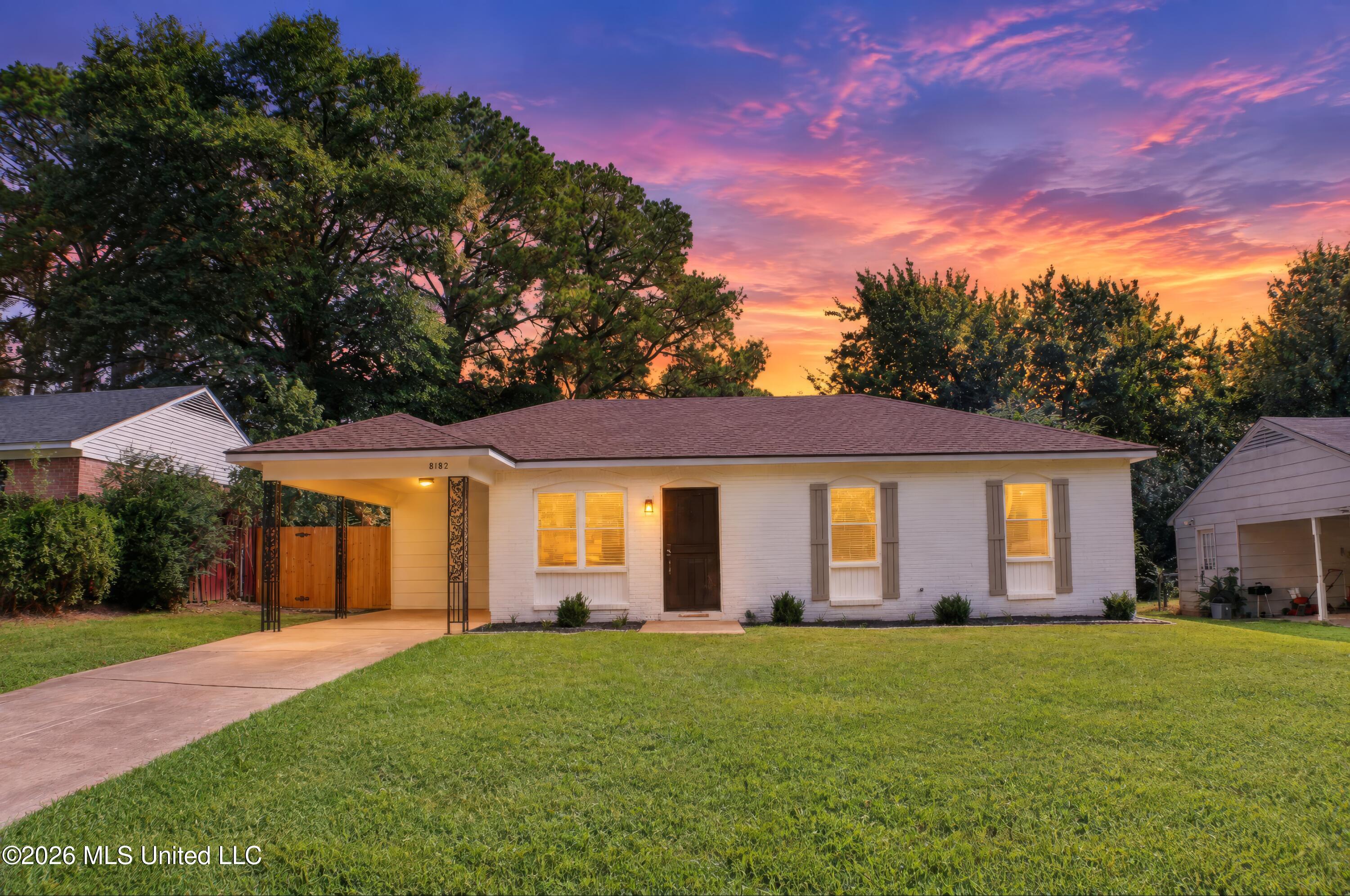 8182 Elmbrook Drive — photo