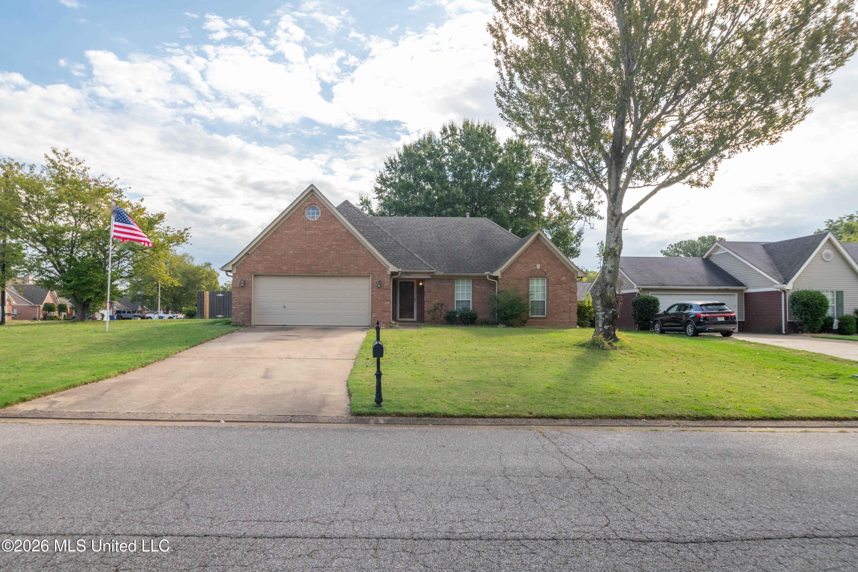 5860 Ridgetop Drive — photo