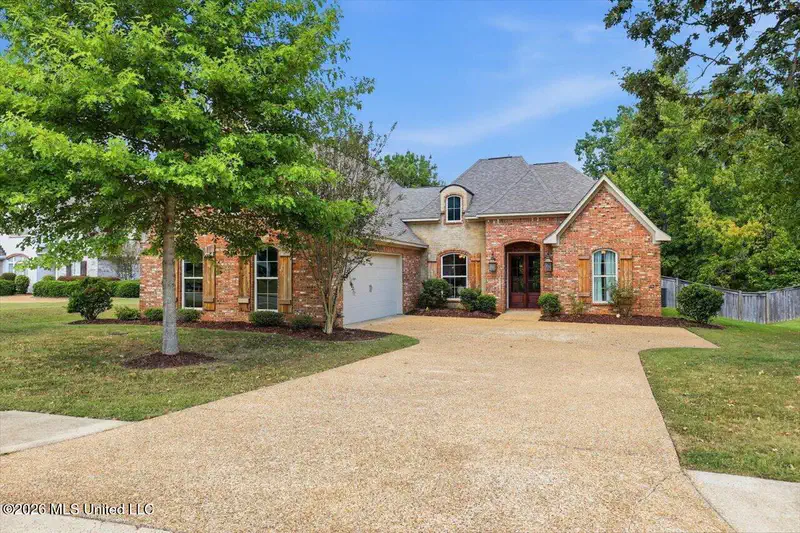 222 Legacy Drive — photo
