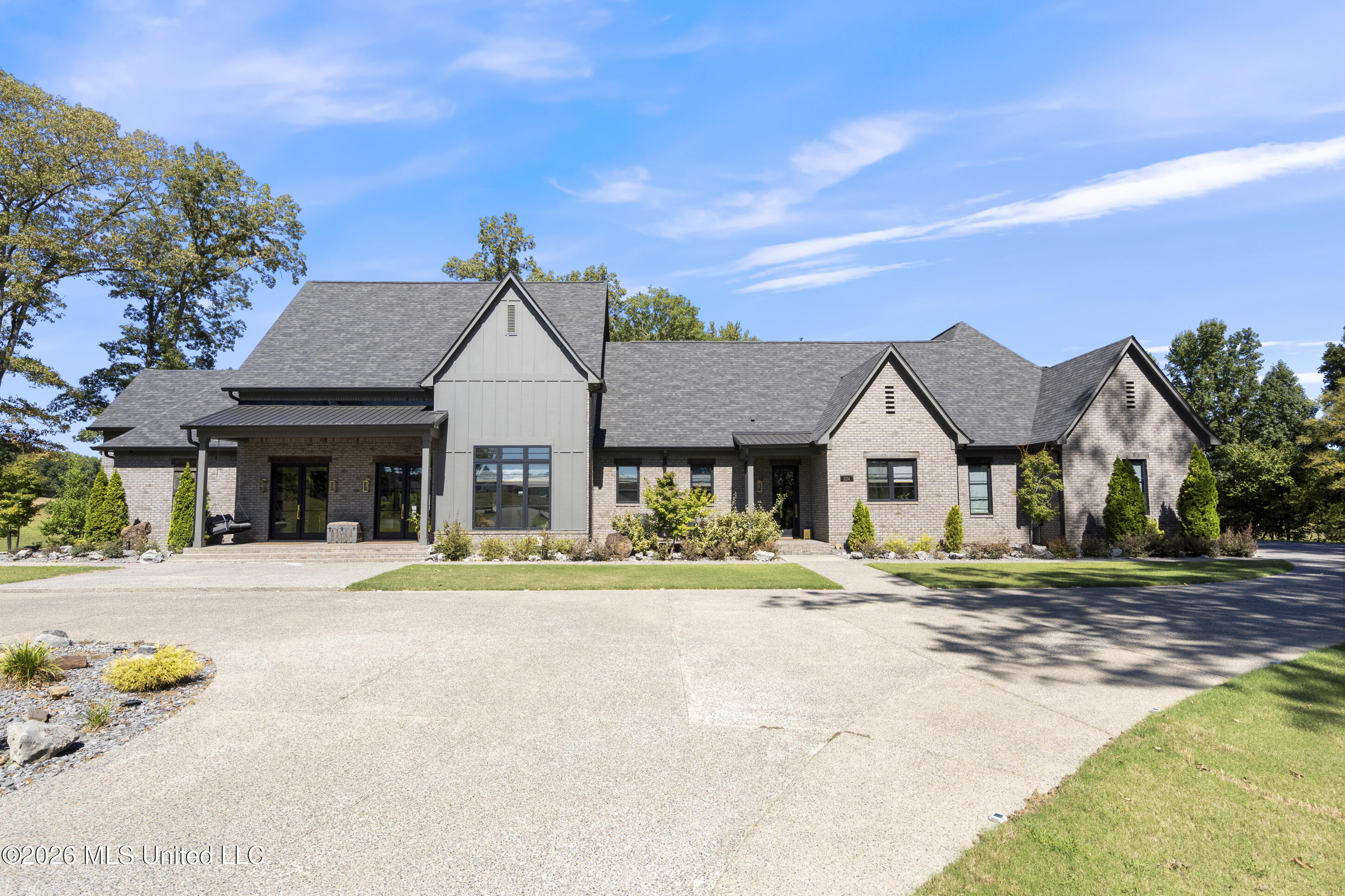 3234 Gracyn Cove — photo
