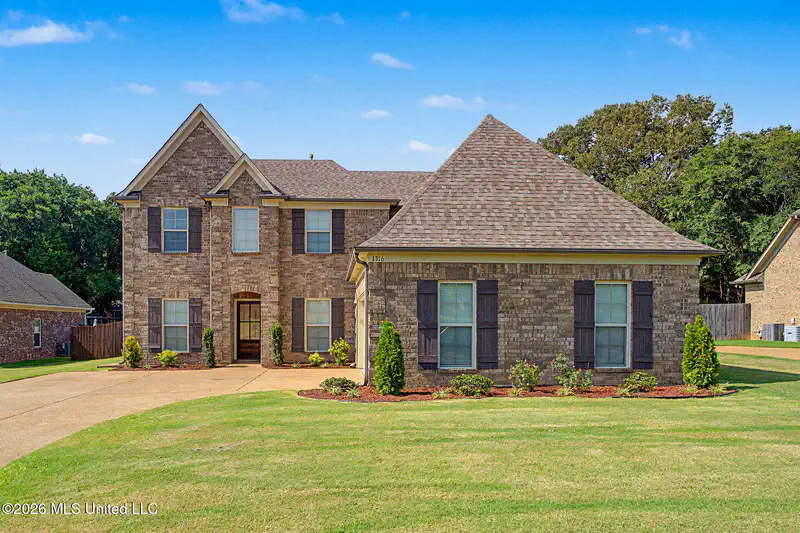 1316 N Heritage Circle — photo