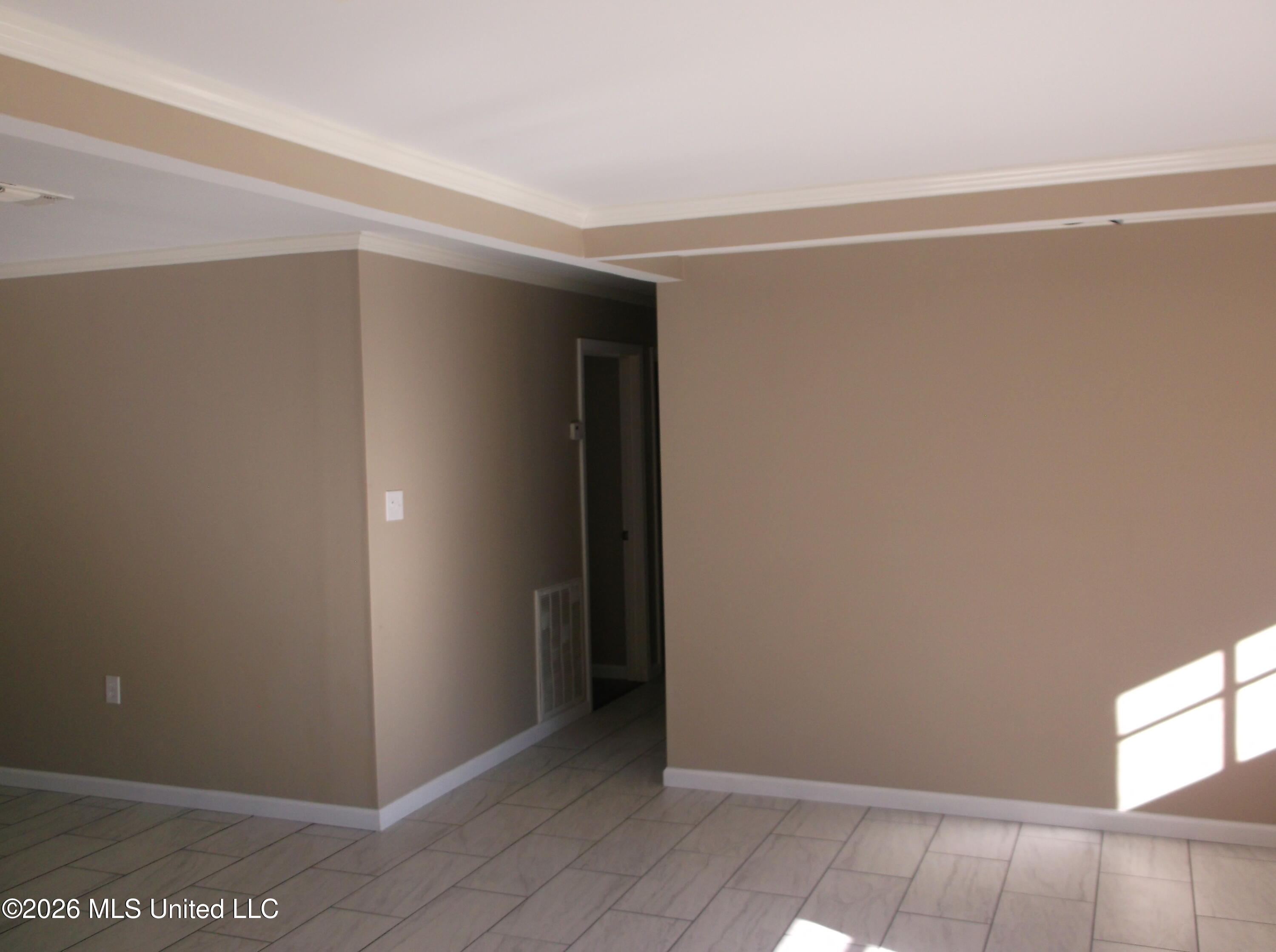1005 Miller Lane — photo