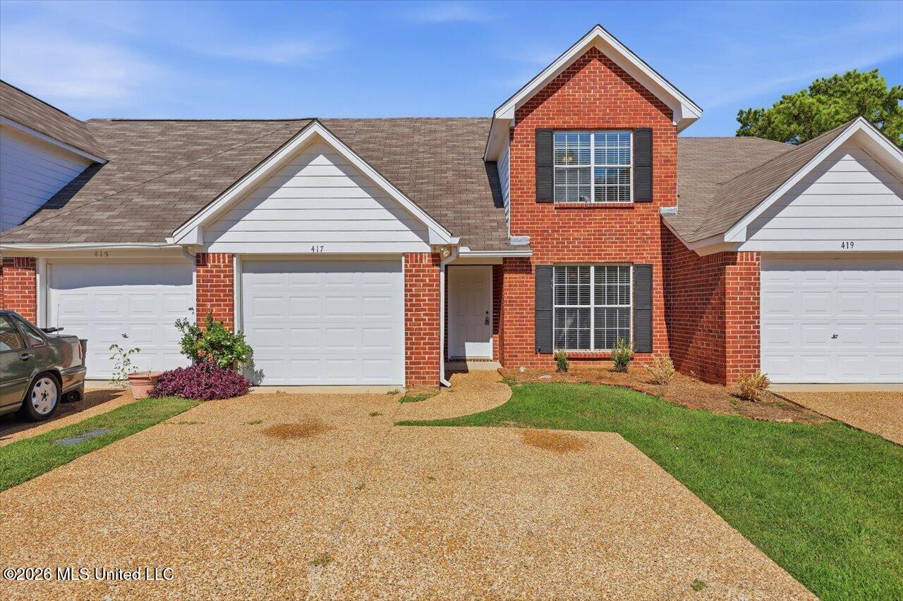 417 Woodlake Lane — photo