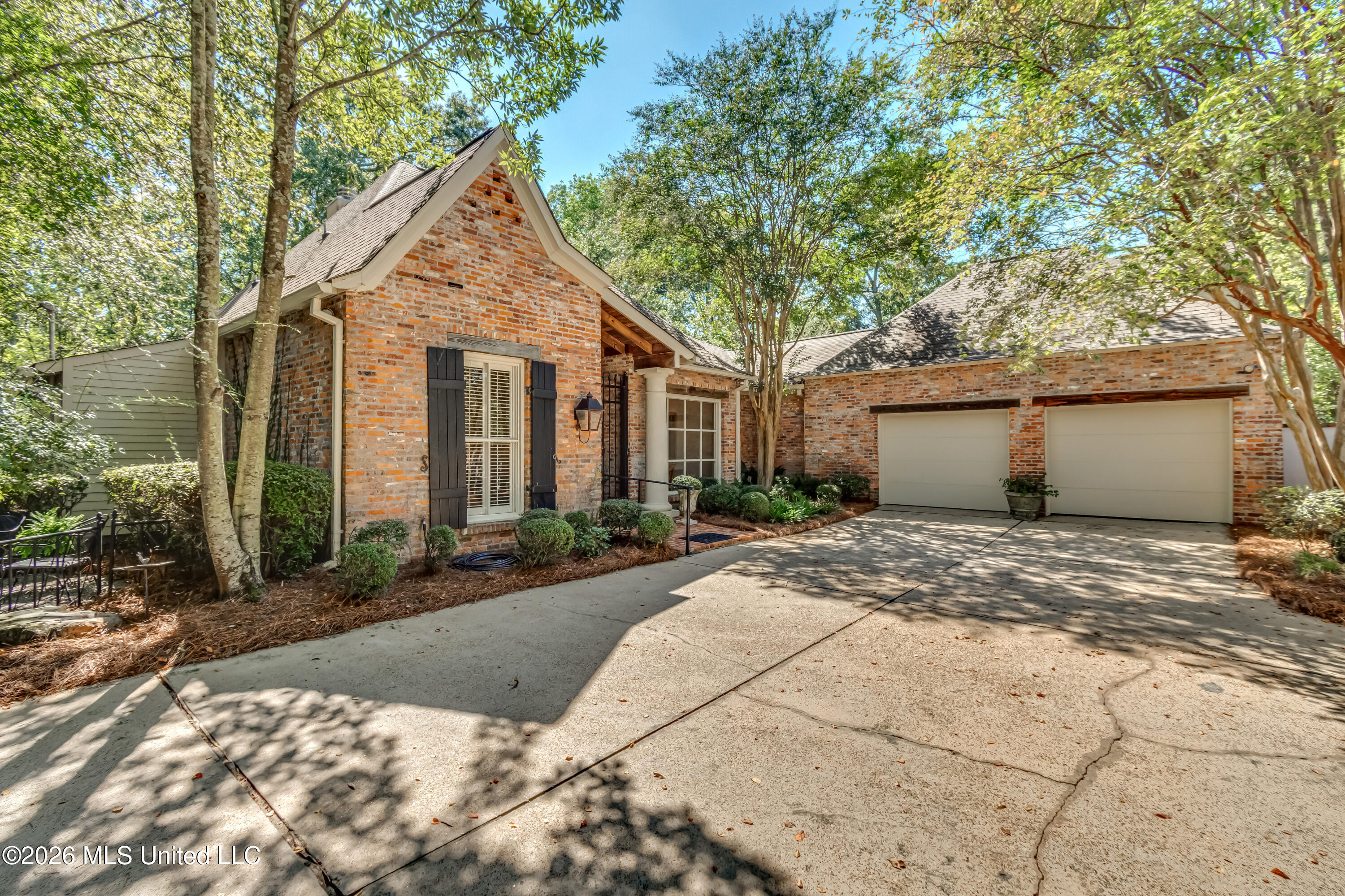 1353 E Northside Drive, Jackson, MS 39211 — photo 3