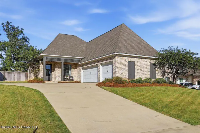 141 Camden Lake Drive — photo