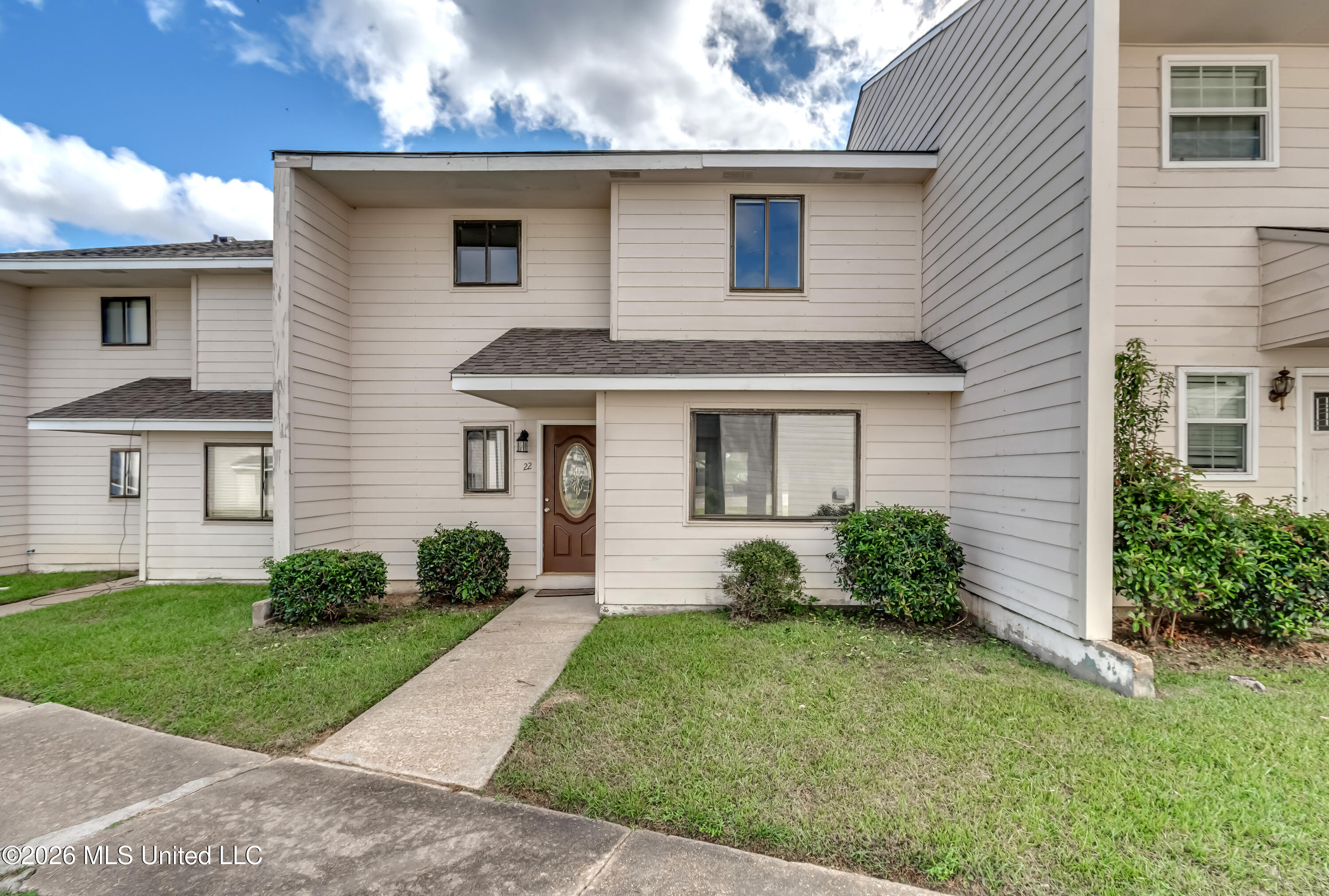 1022 Windrose Drive — photo