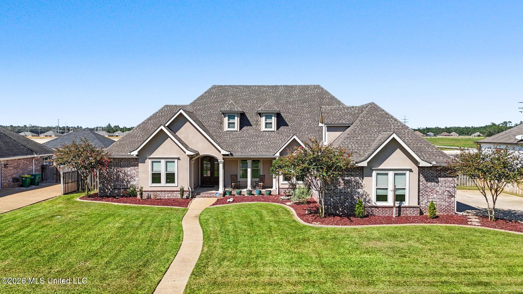 3008 Oakleigh Circle — photo