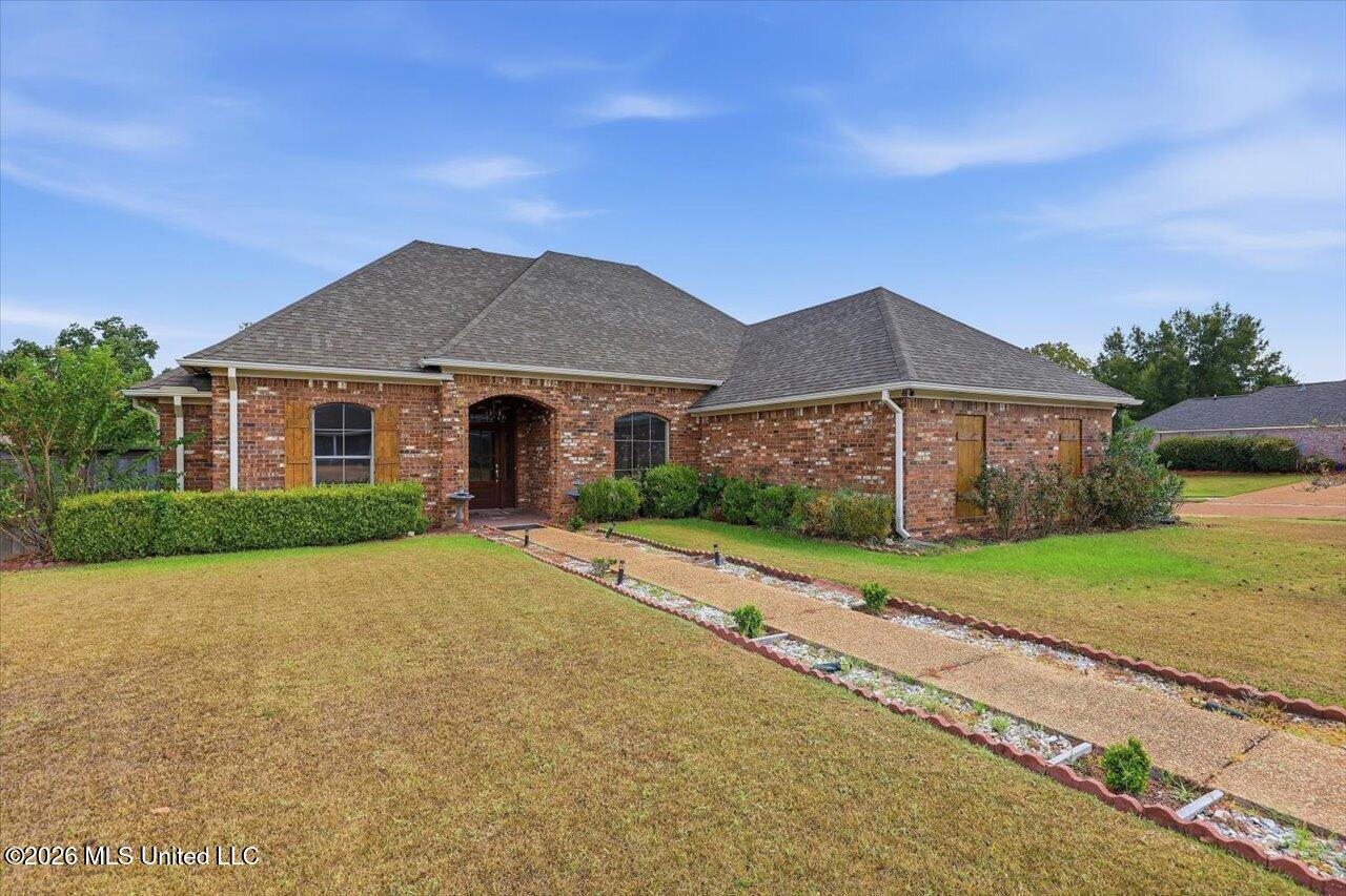 705 Huntington Cove — photo