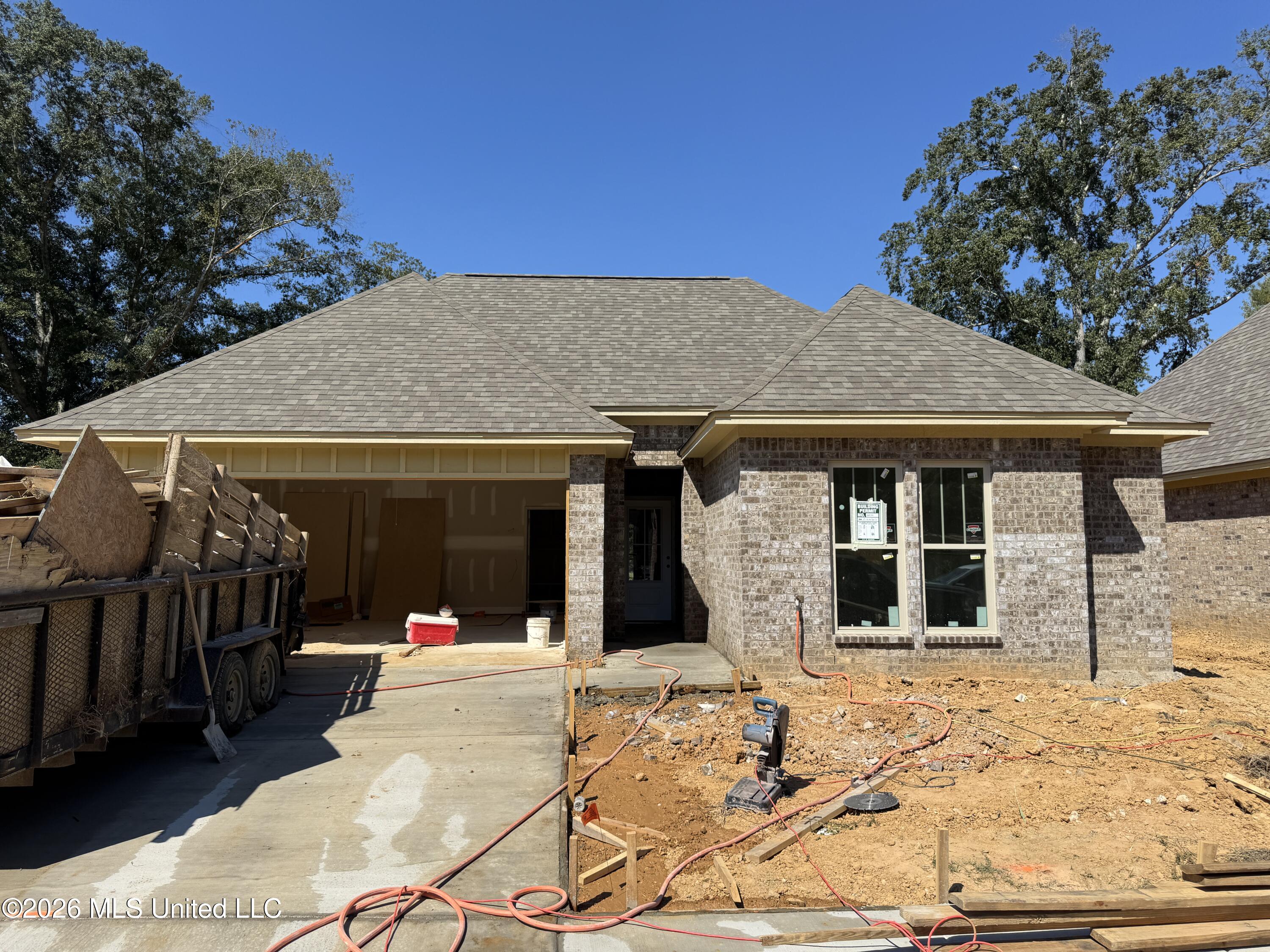 125 Hyde Park Drive — photo