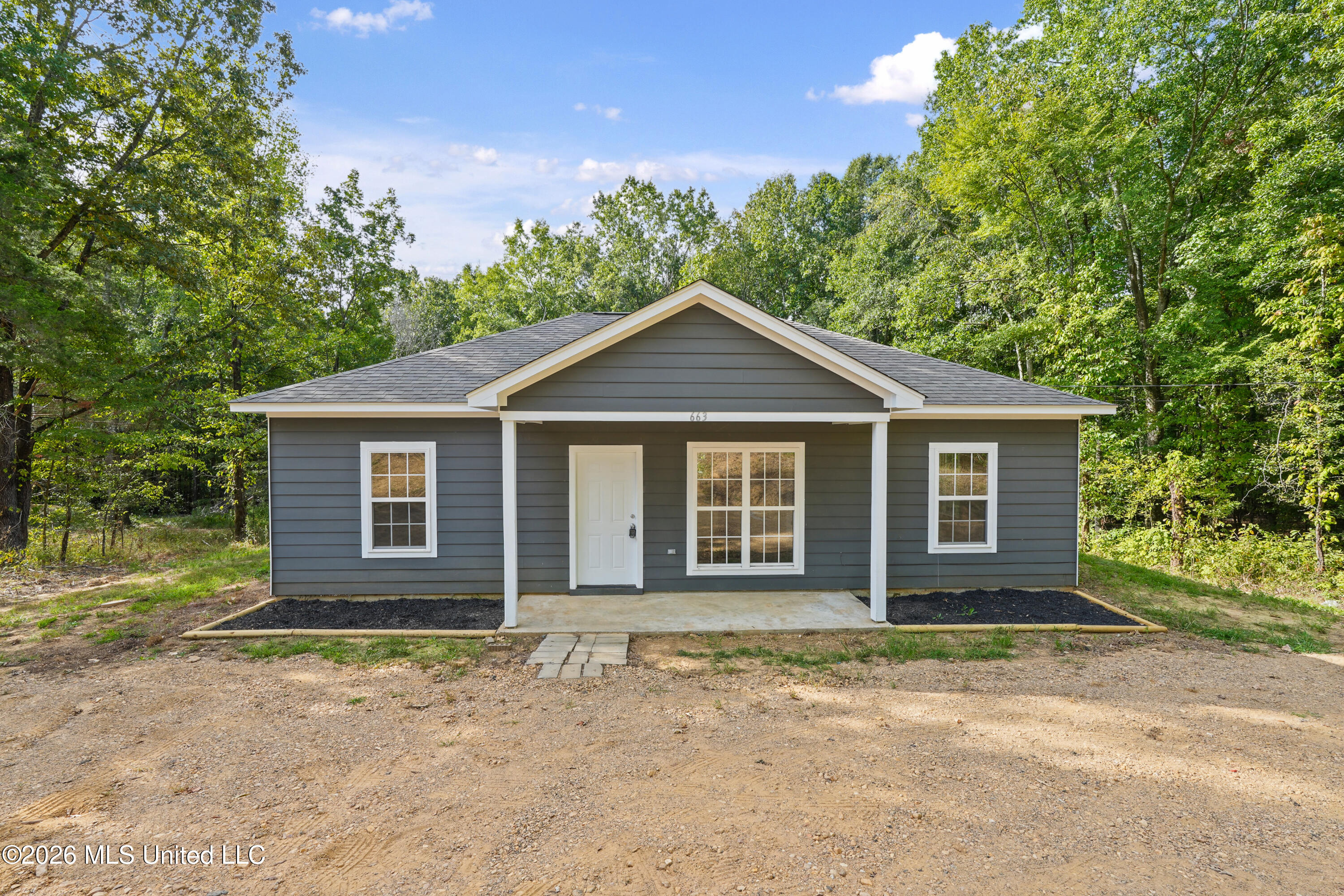 663 Ridge Road, Sarah, MS 38665 — photo 2