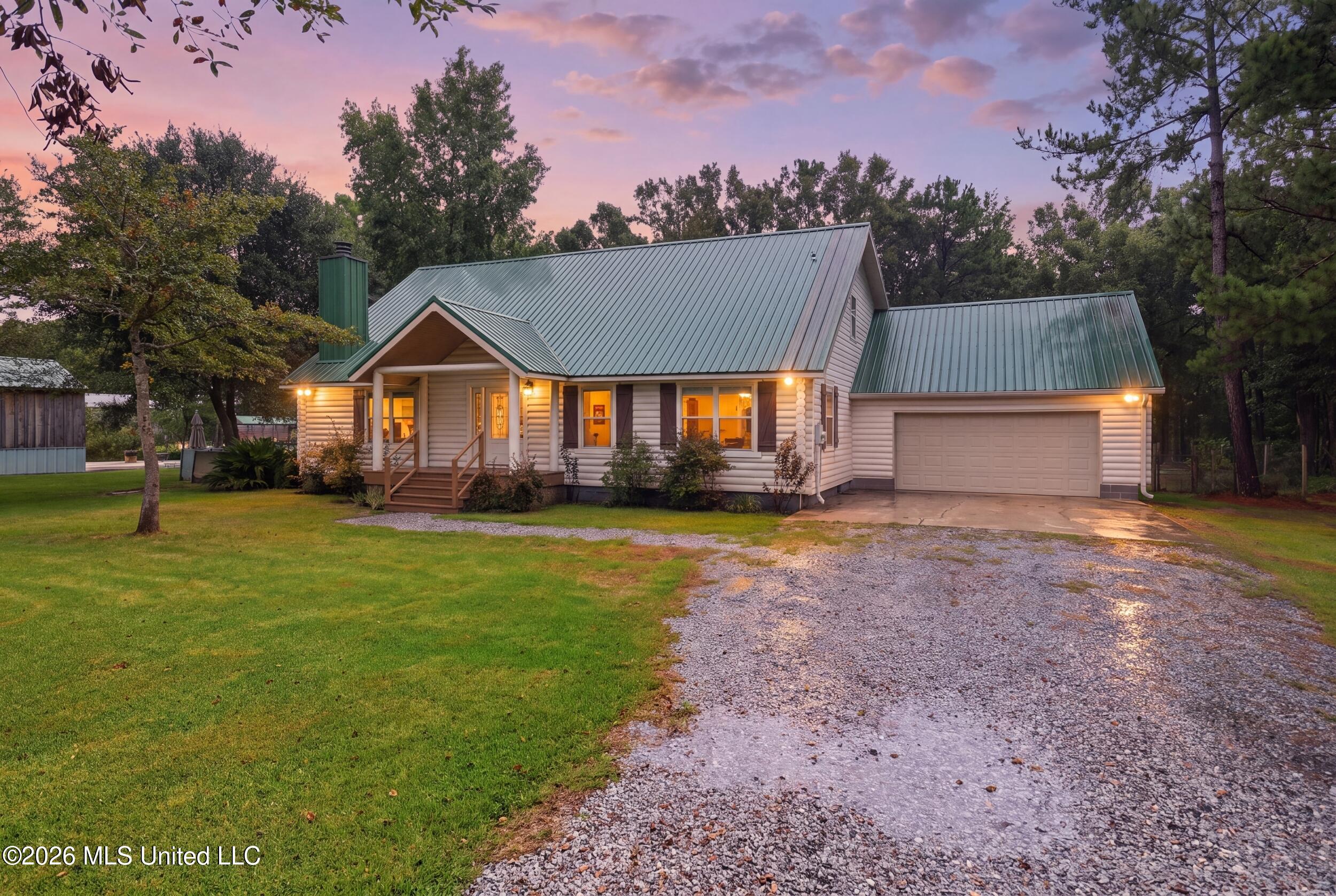 17176 Magnolia Cove Drive — photo