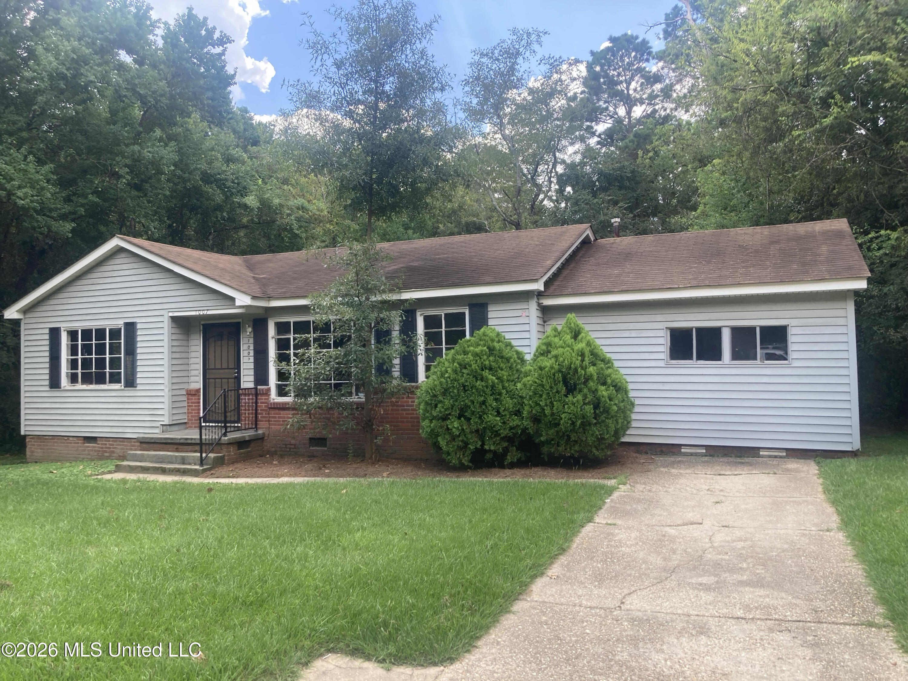 1007 Winn Street — photo
