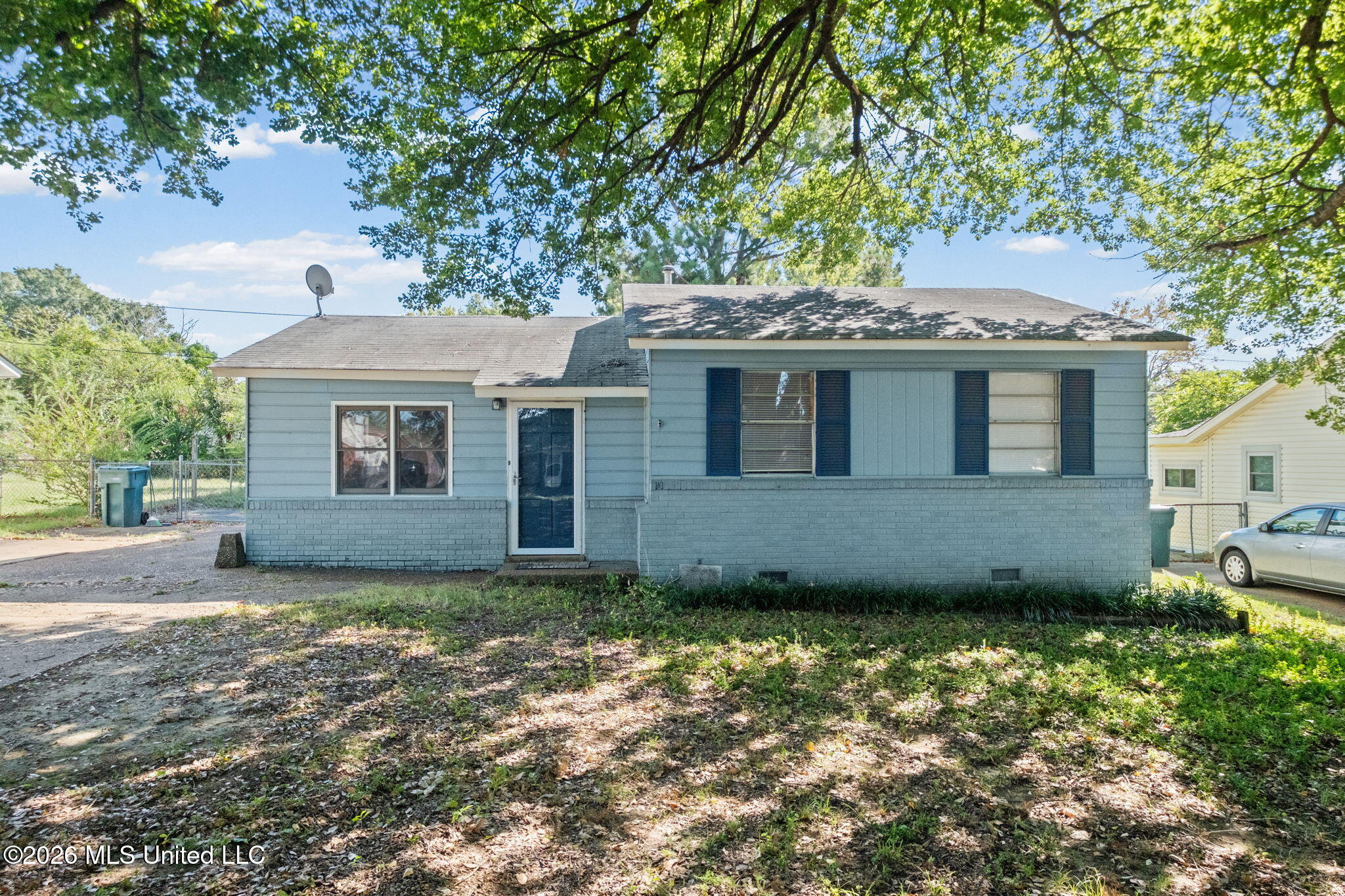 1633 Whitehead Drive — photo