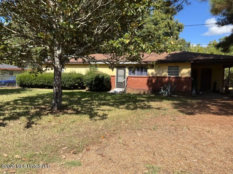 124 Chinn Drive — photo