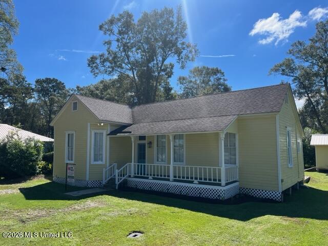 214 E 7th Street — photo