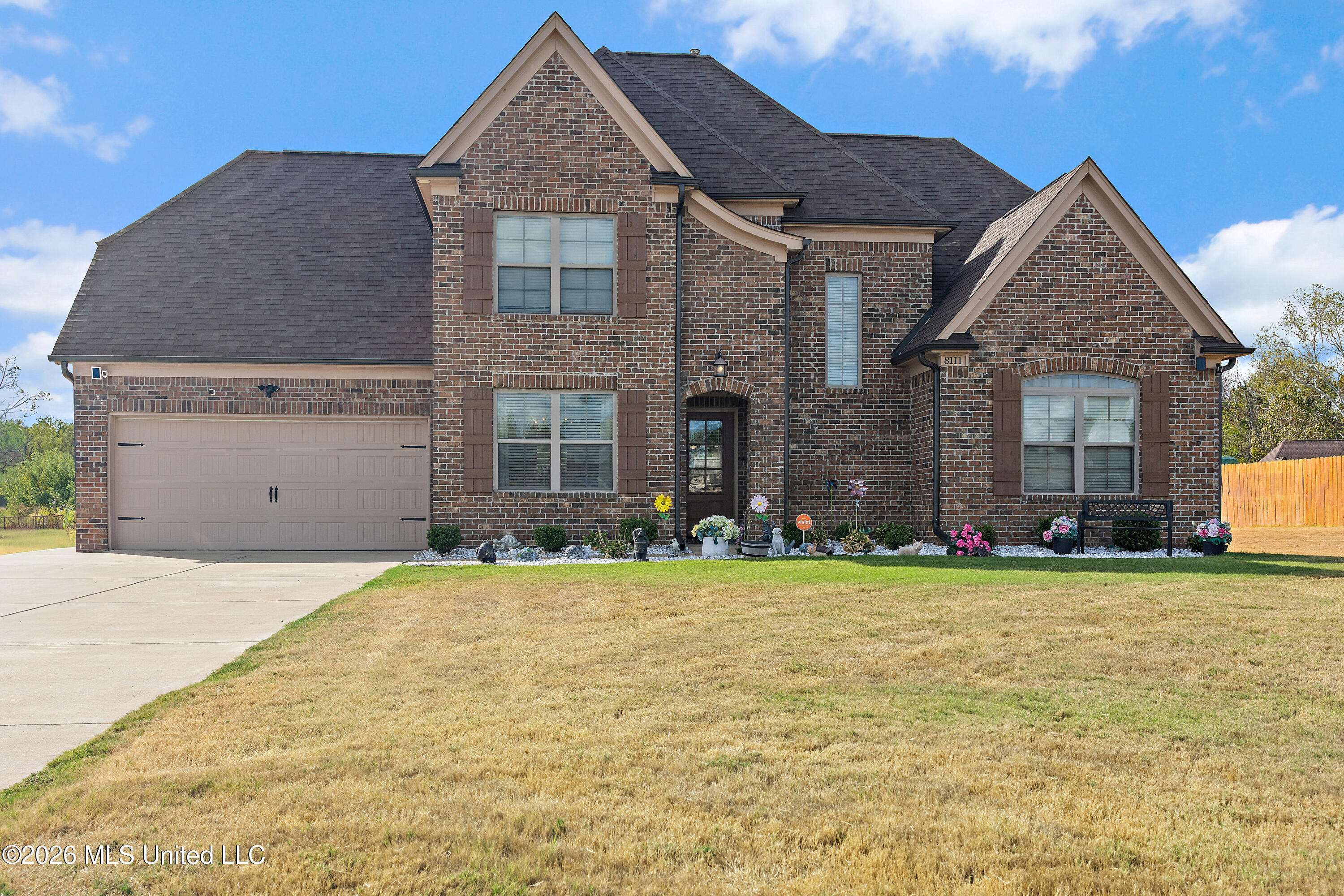 8111 Ashton Way — photo