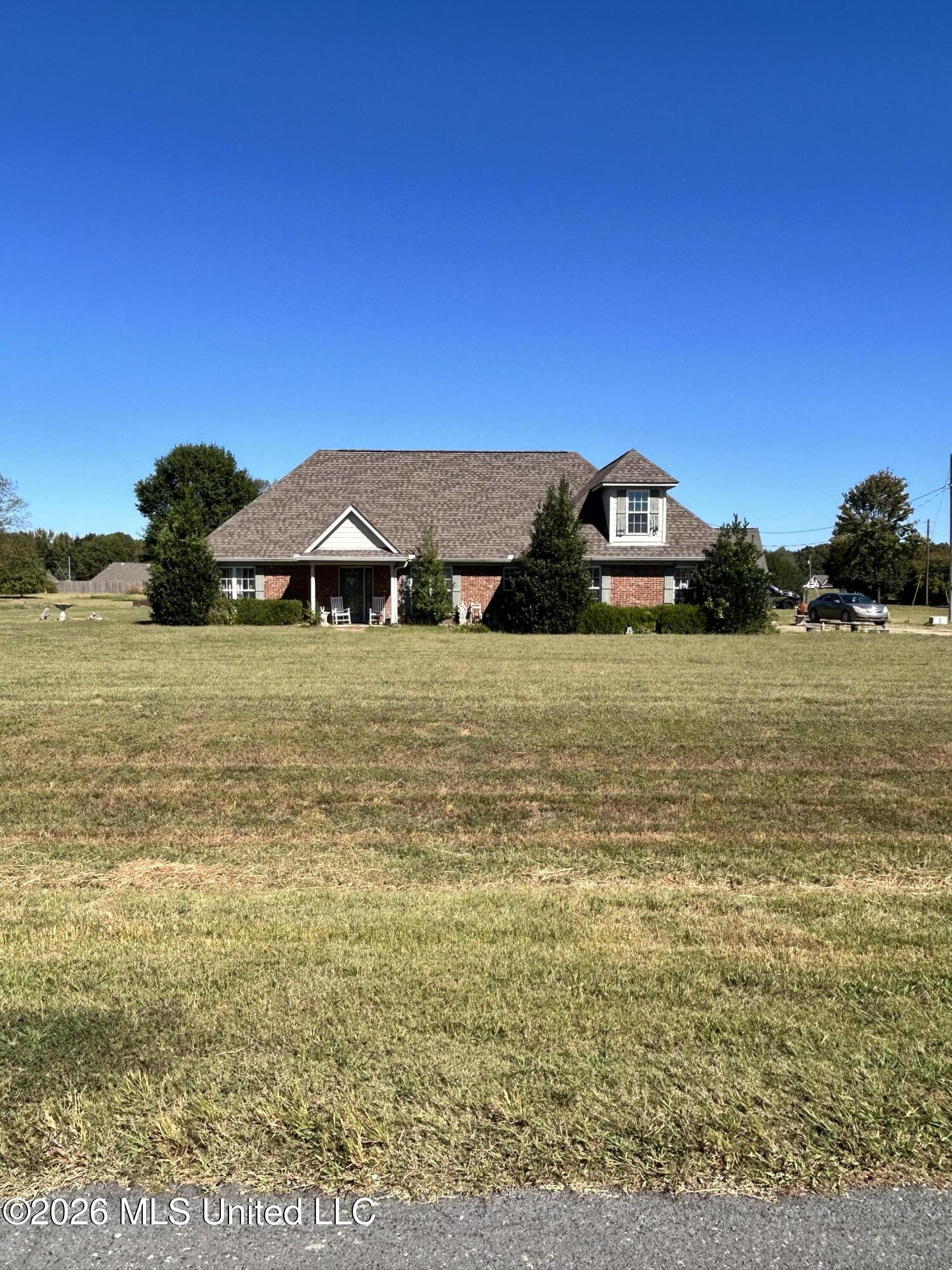 275 Palomino Run — photo