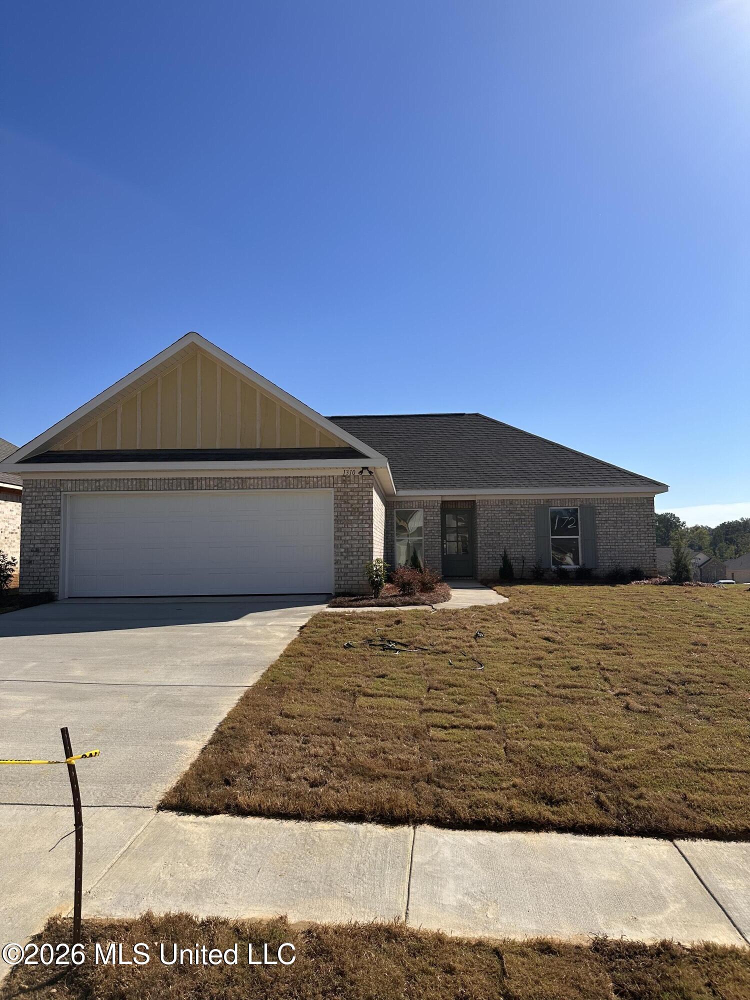1310 Elderberry Lane — photo