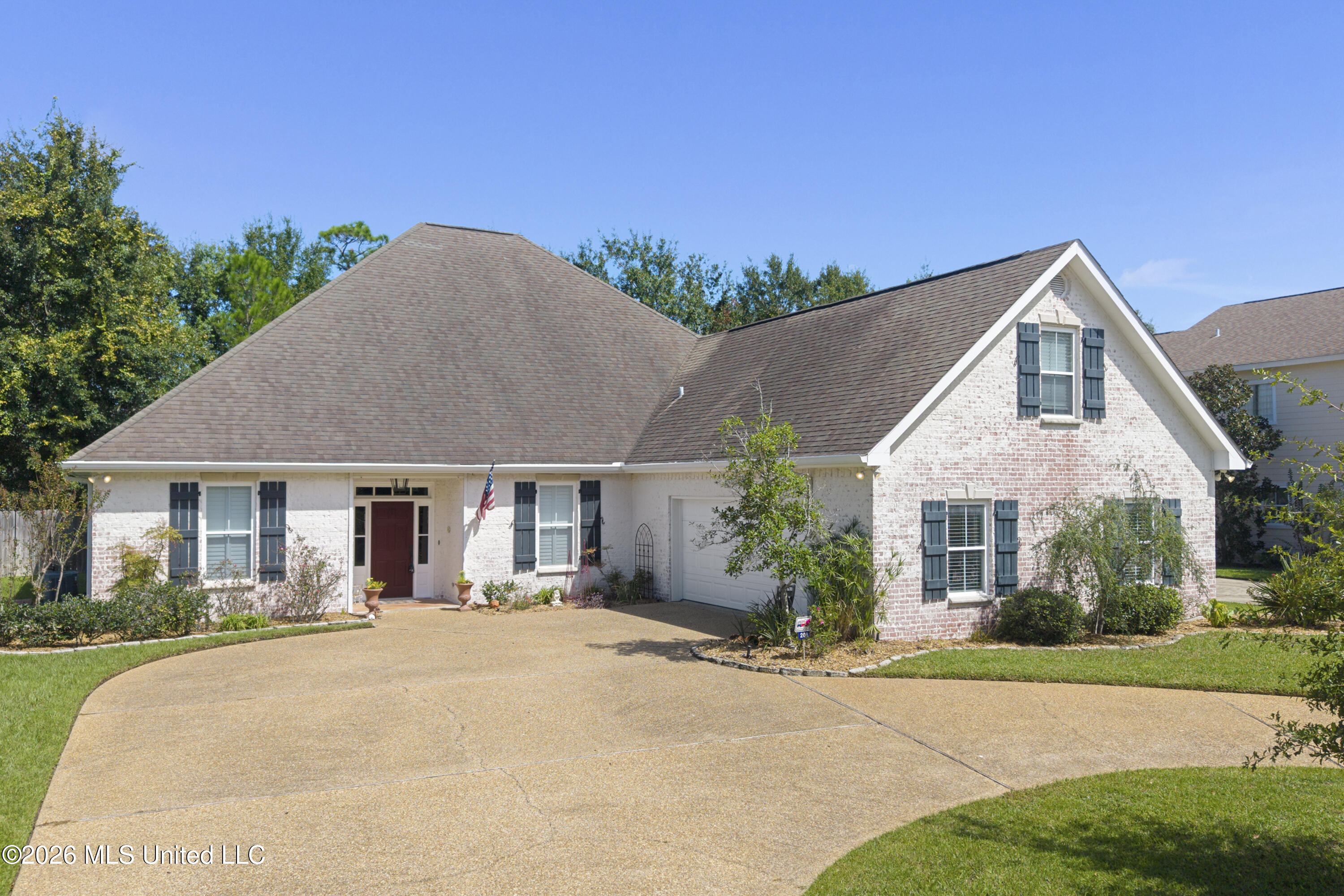 208 Old Bay Lane — photo