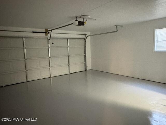 517 SW Heatherwood Drive — photo