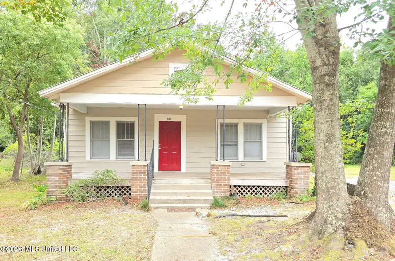 507 W Magnolia Street — photo