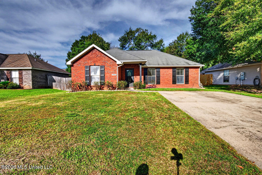 13687 Lawton Lane — photo
