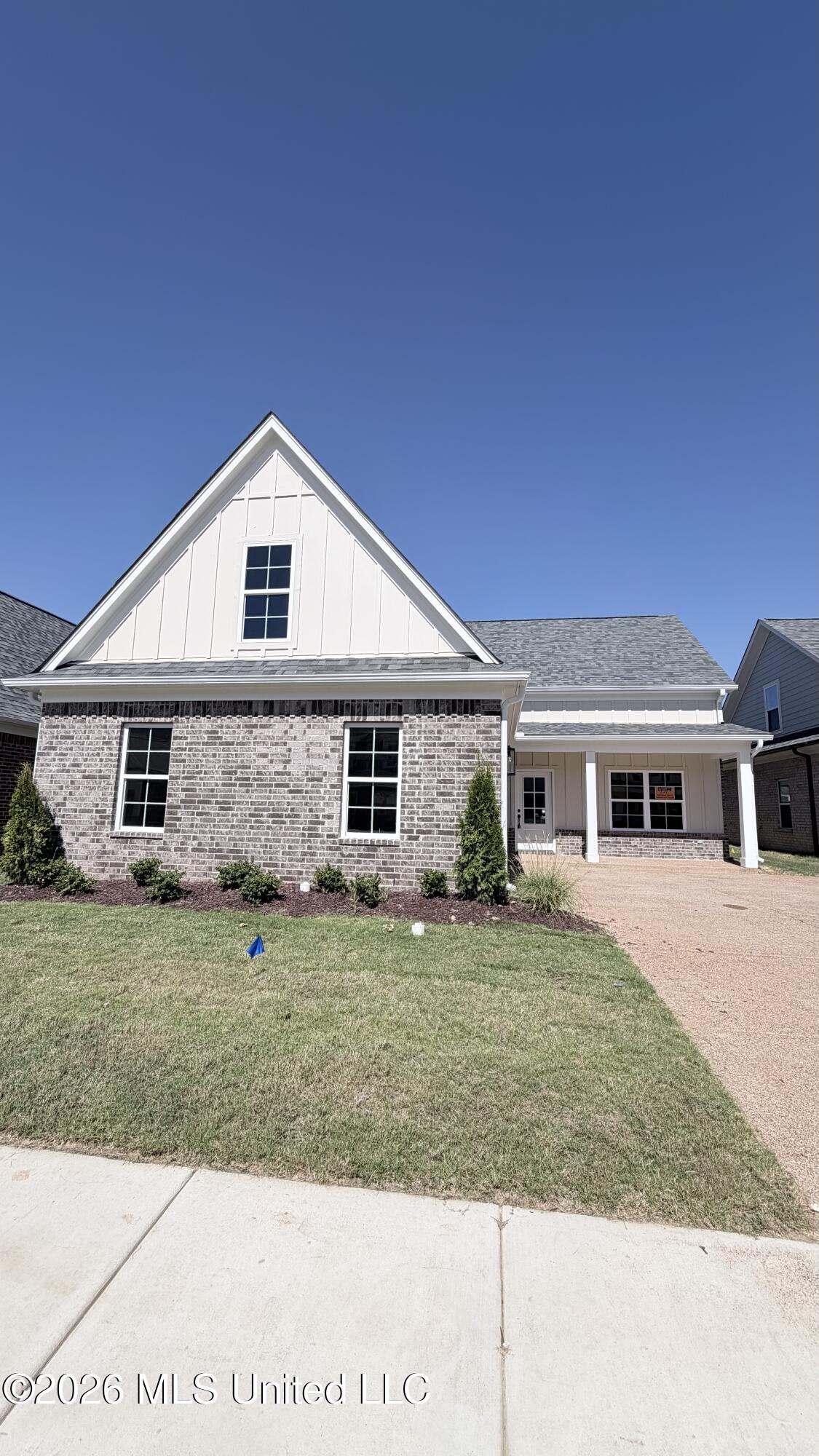 6056 Hickory Point Drive — photo