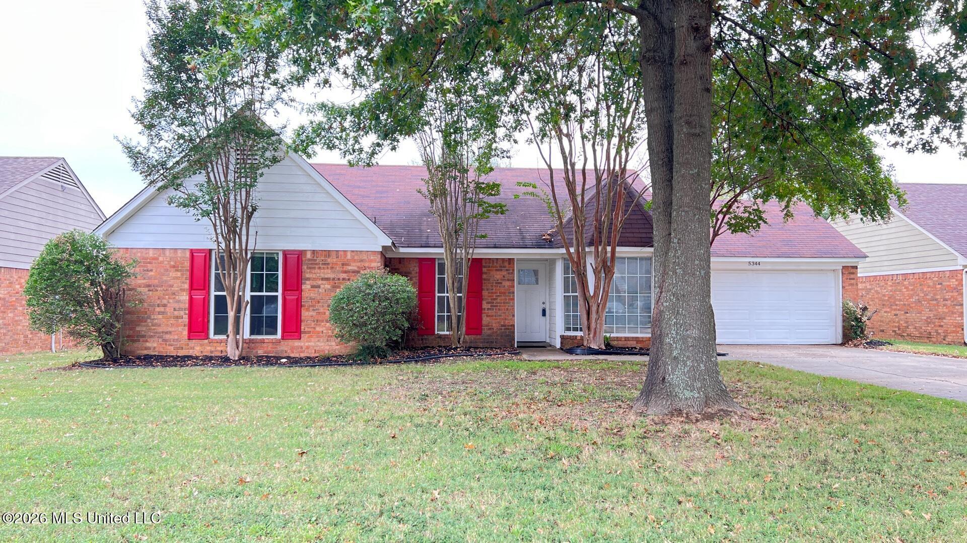 5344 Woodchase Drive — photo