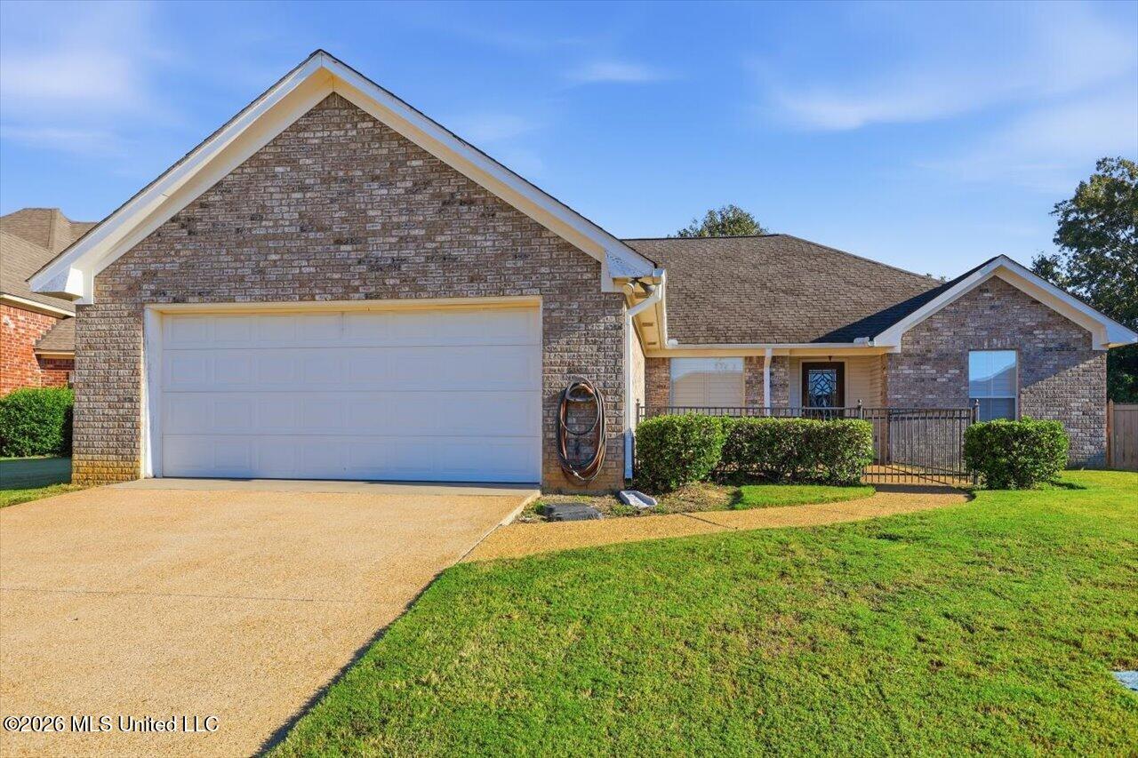 804 Cottonridge Drive — photo
