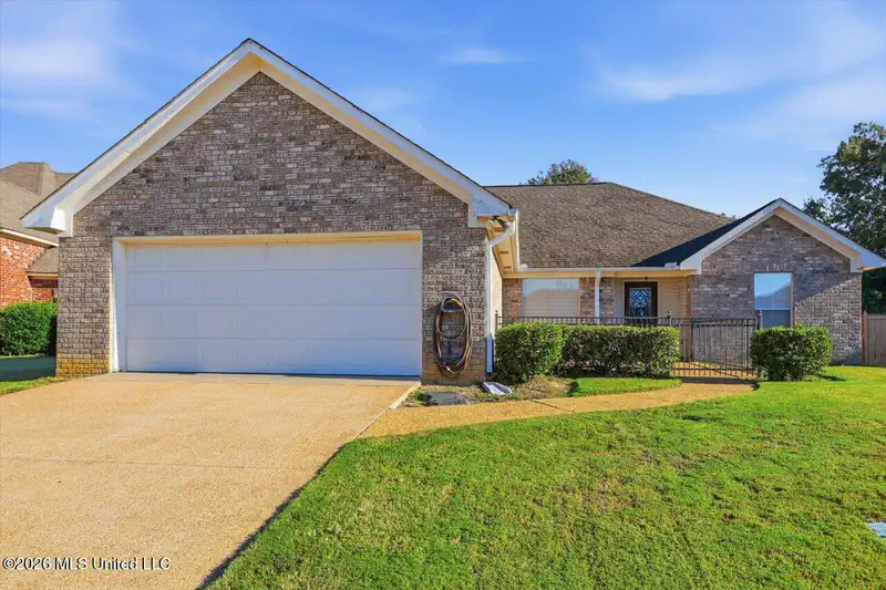 804 Cottonridge Drive — photo